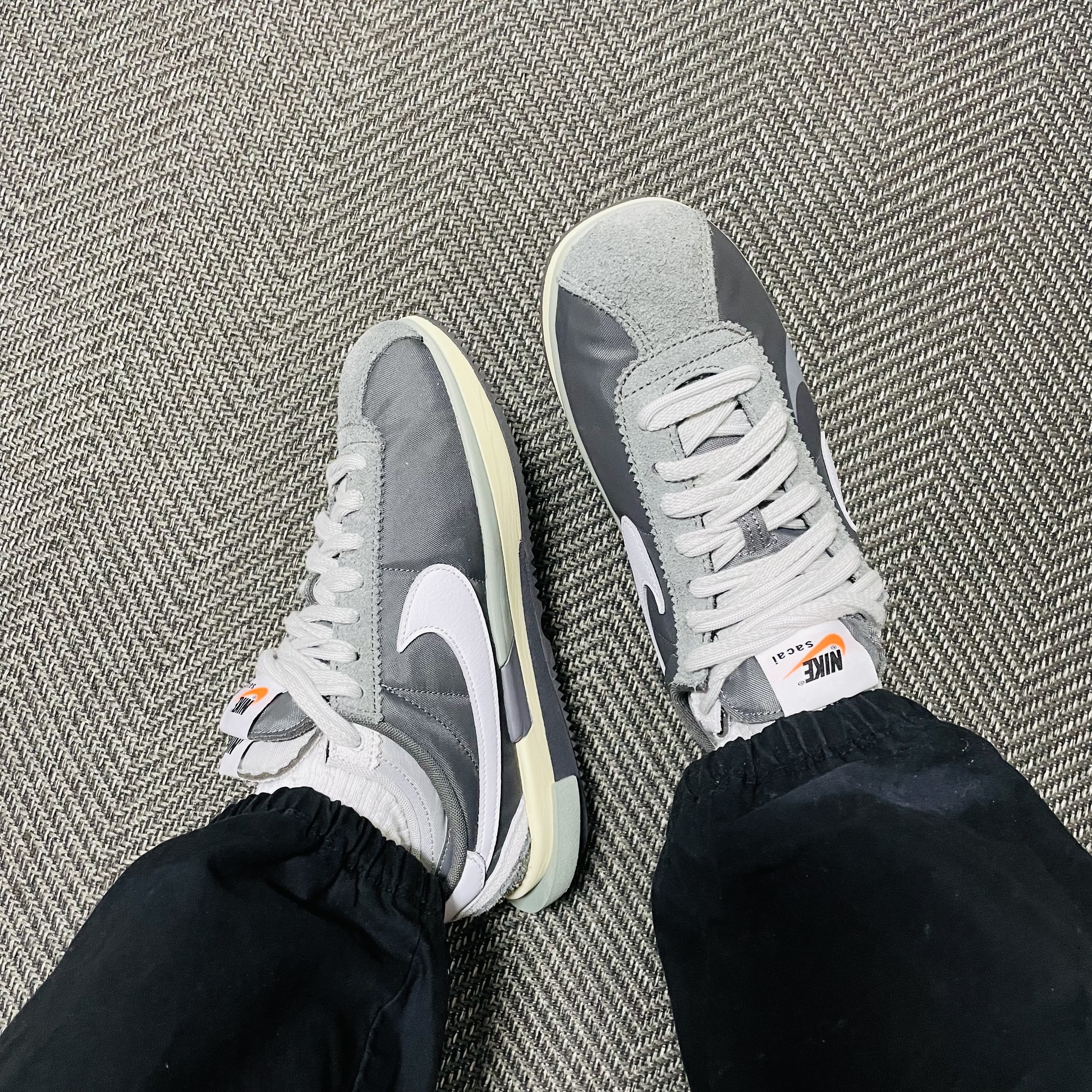 Nike x Sacai Zoom Cortez SP Iron Grey 착용 스타일