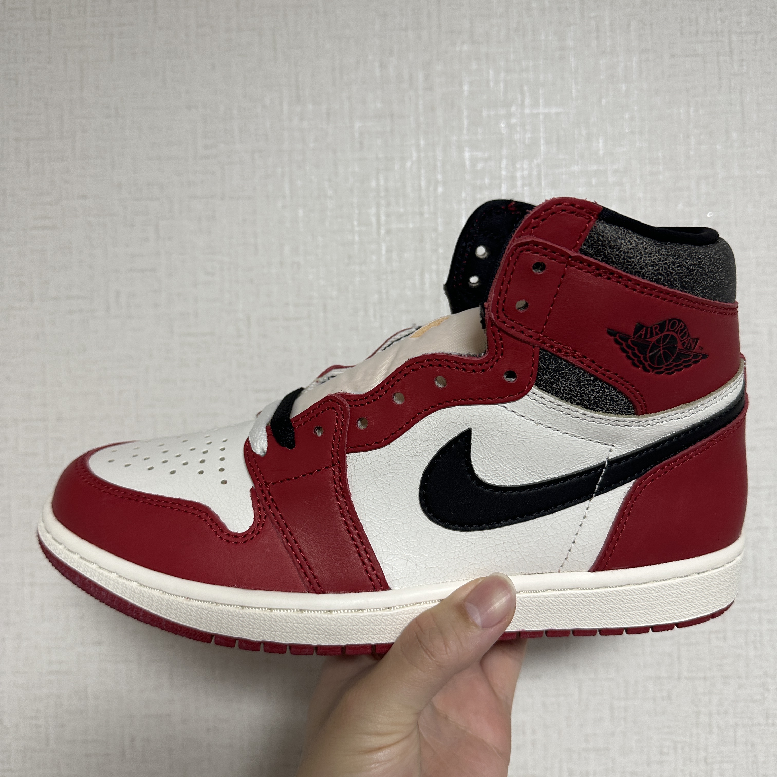 Jordan 1 Retro High OG Chicago 2022 착용 스타일 - 1