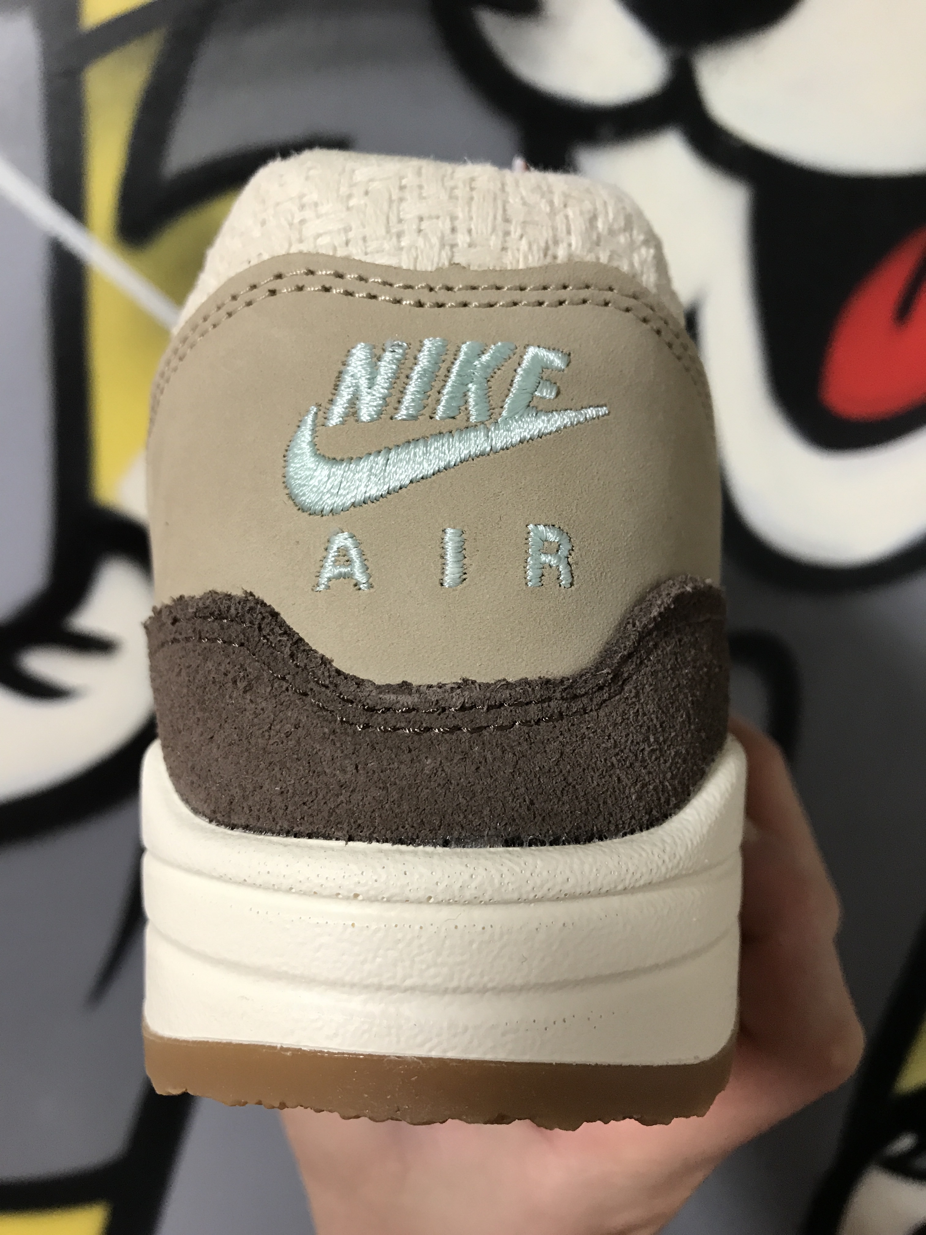 Nike Air Max 1 Premium Crepe Hemp 착용 스타일 - 4