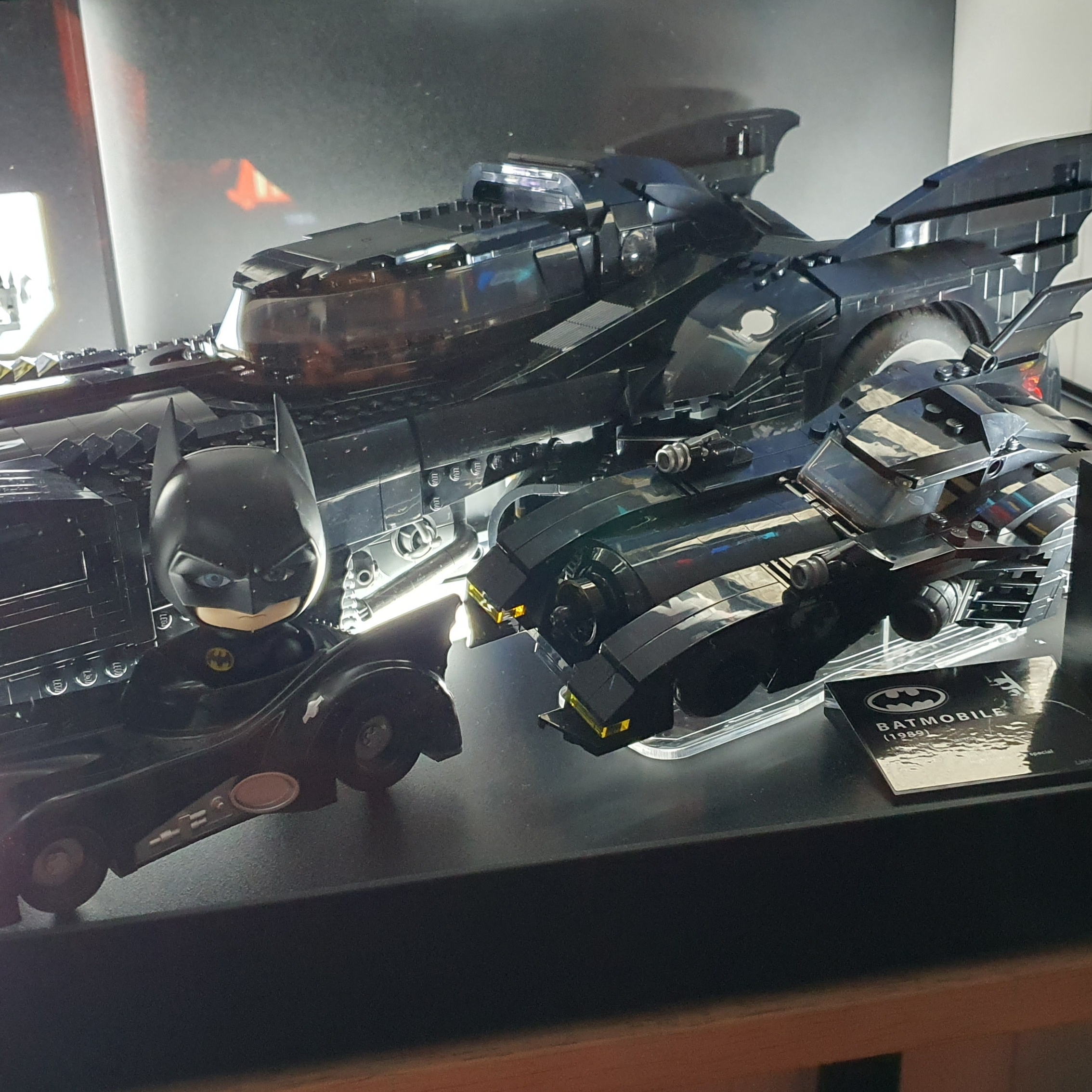 Lego DC Comics 1989 Batmobile Limited Edition 착용 스타일 - 3