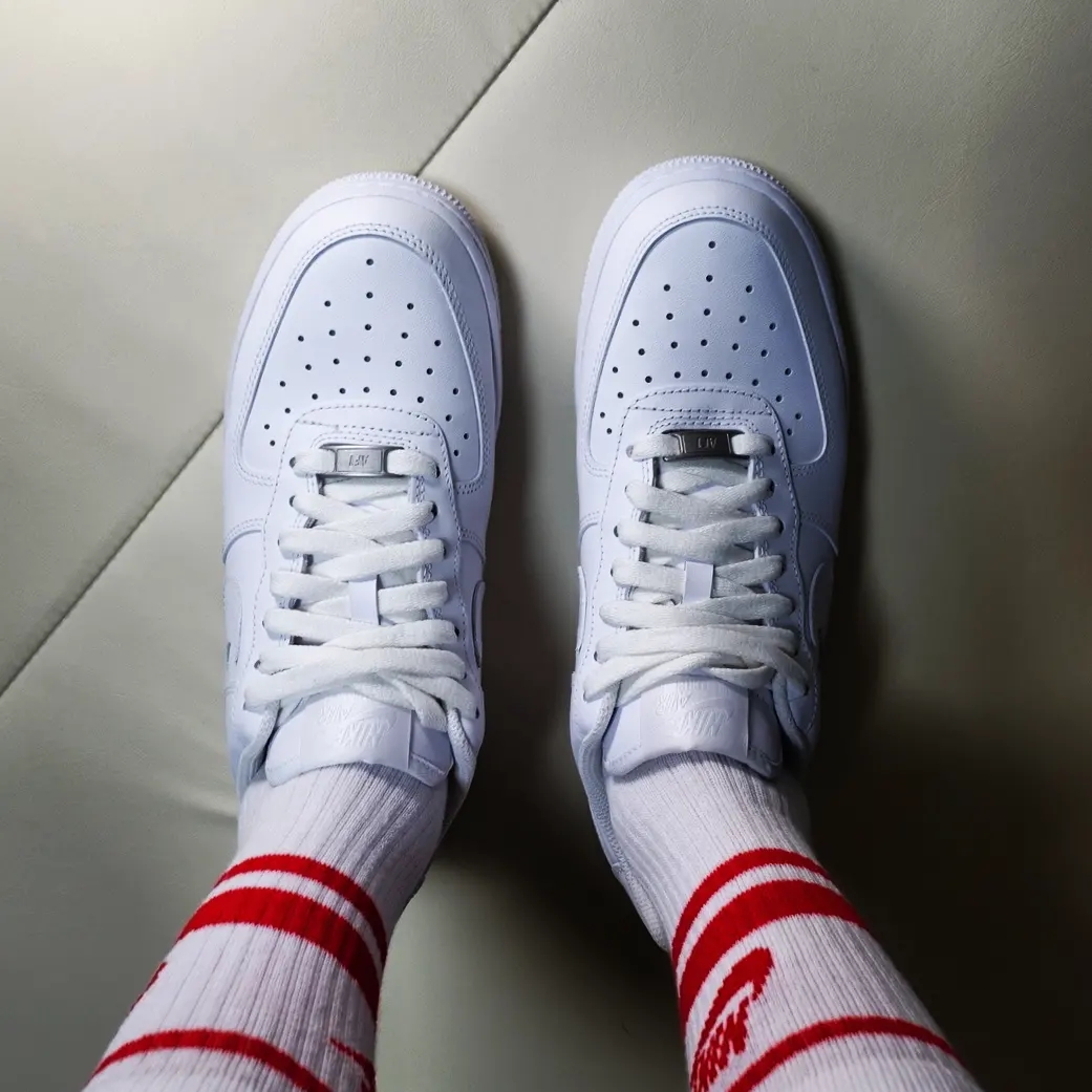 Nike Air Force 1 '07 Low White 착용 스타일 - 3