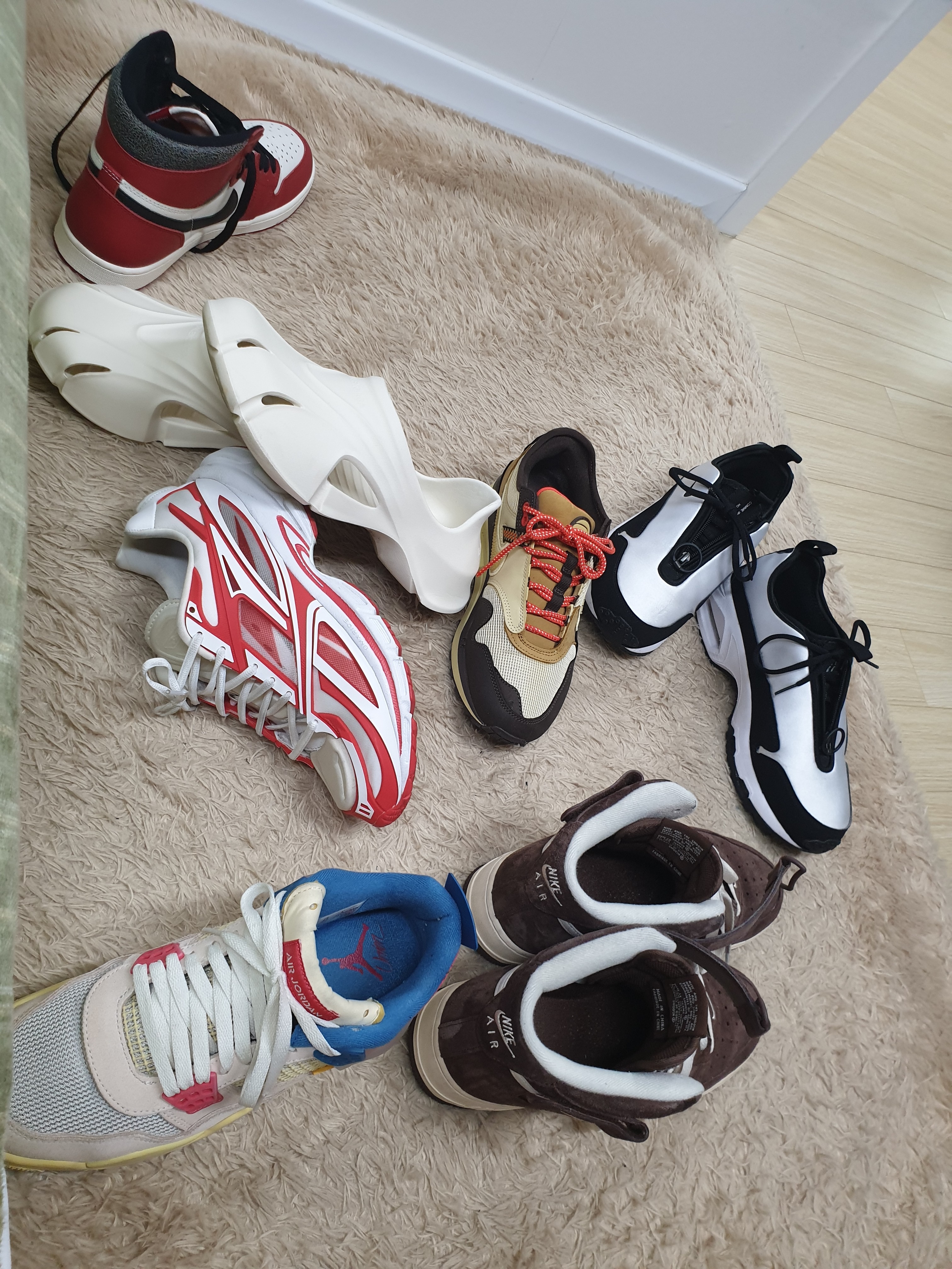 Nike x Comme des Garcons Homme Plus Air Max Sunder SP White Black, Jordan 1 Retro High OG Chicago 2022 착용 스타일 - 2