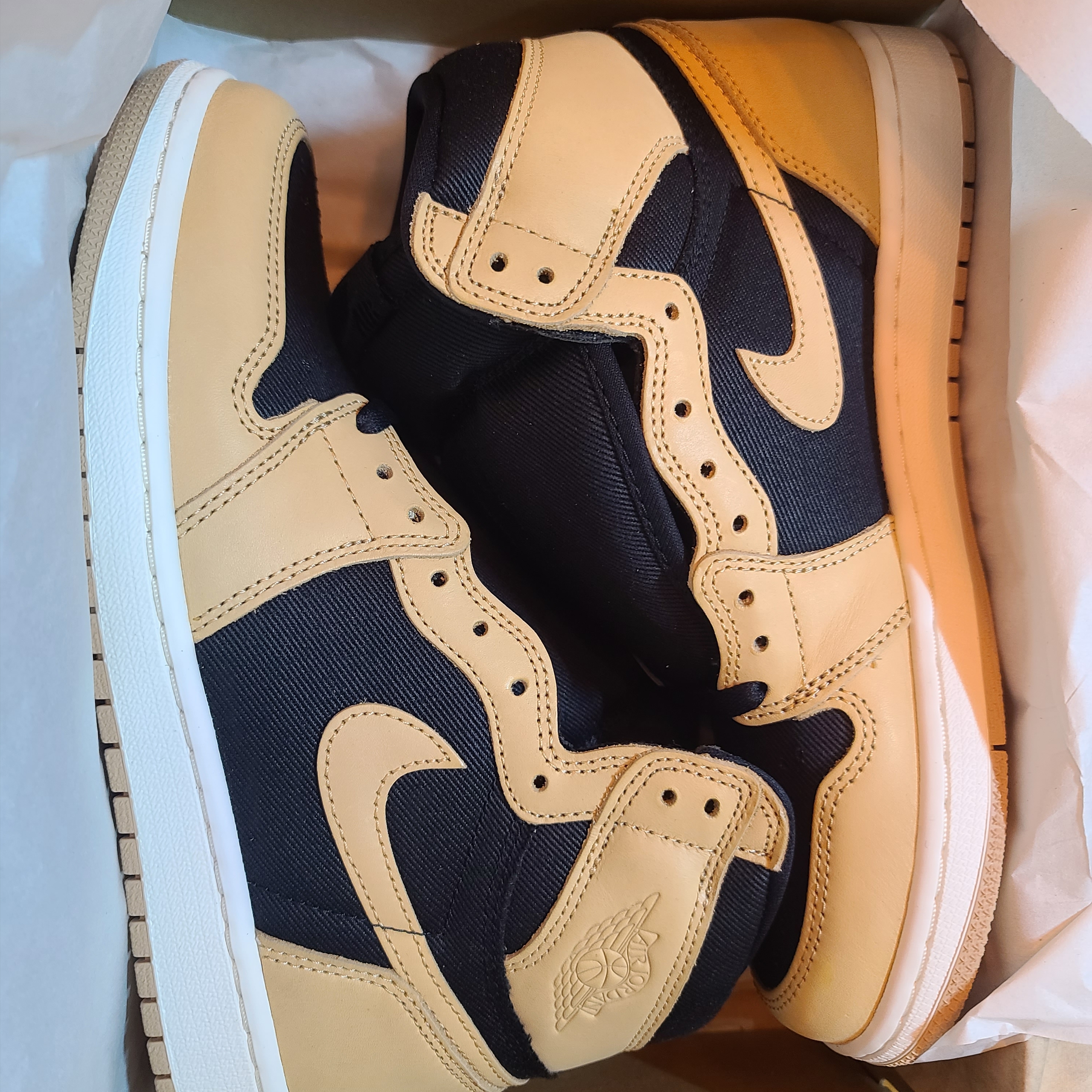 Jordan 1 Retro High OG Vachetta Tan 착용 스타일 - 1