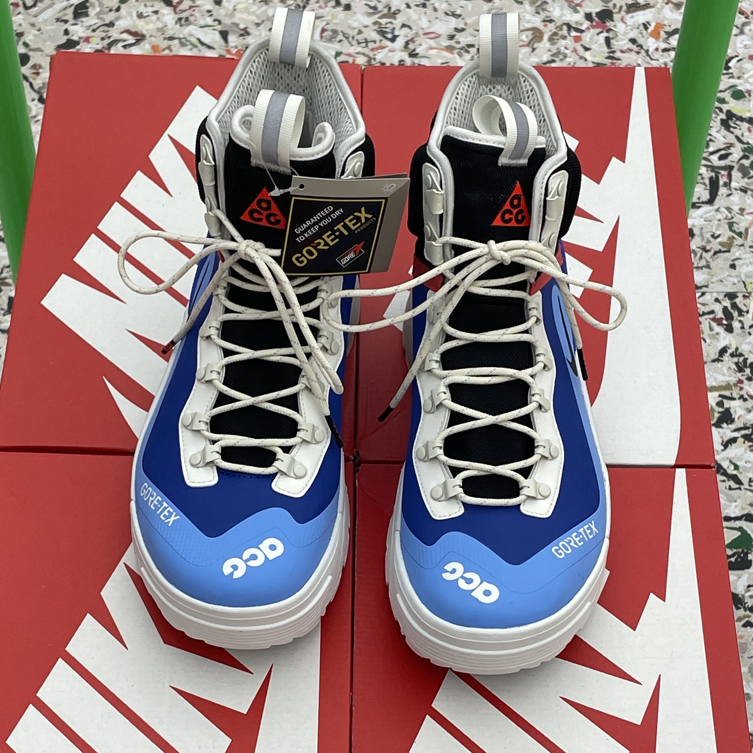 Nike ACG Air Zoom Gaiadome Gore-Tex Hyper Royal 착용 스타일 - 2
