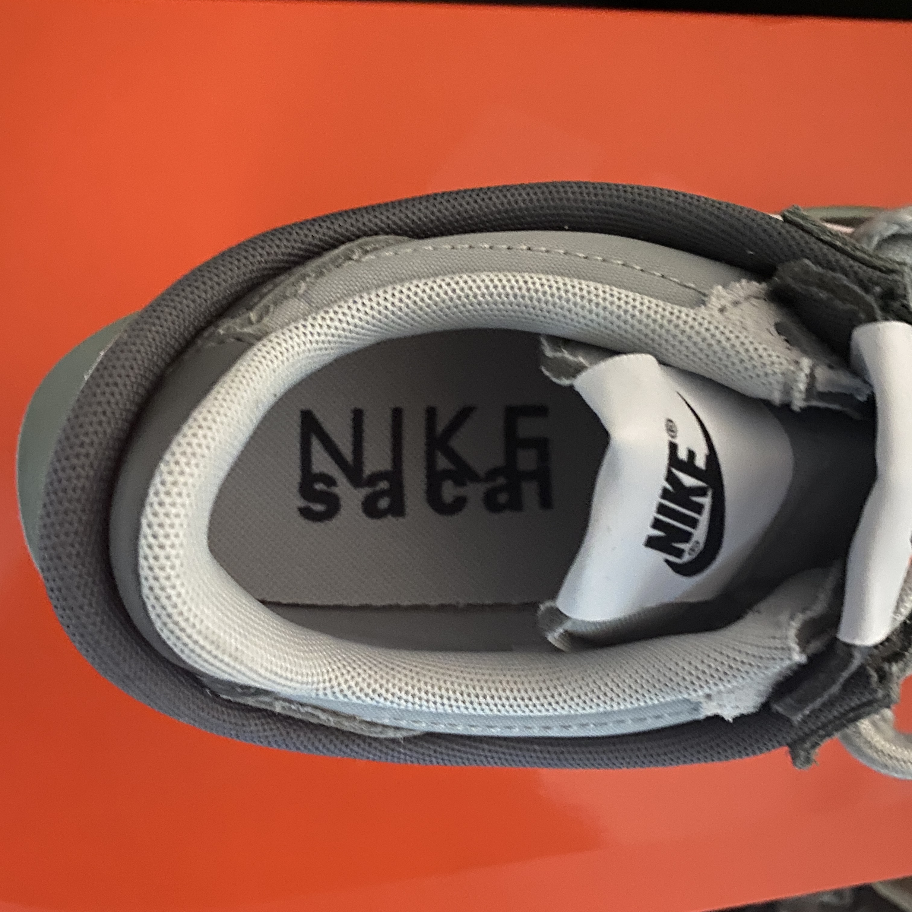 Nike x Sacai Zoom Cortez SP Iron Grey 착용 스타일 - 5