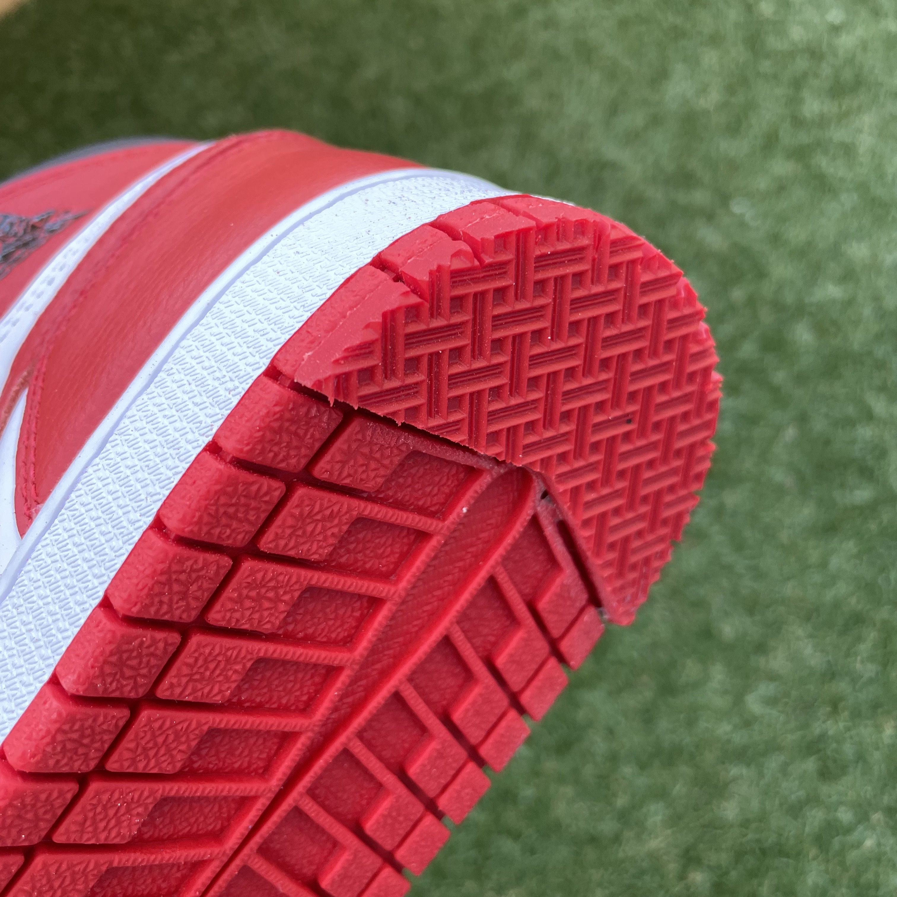 Jordan 1 Retro High OG Heritage 착용 스타일 - 3