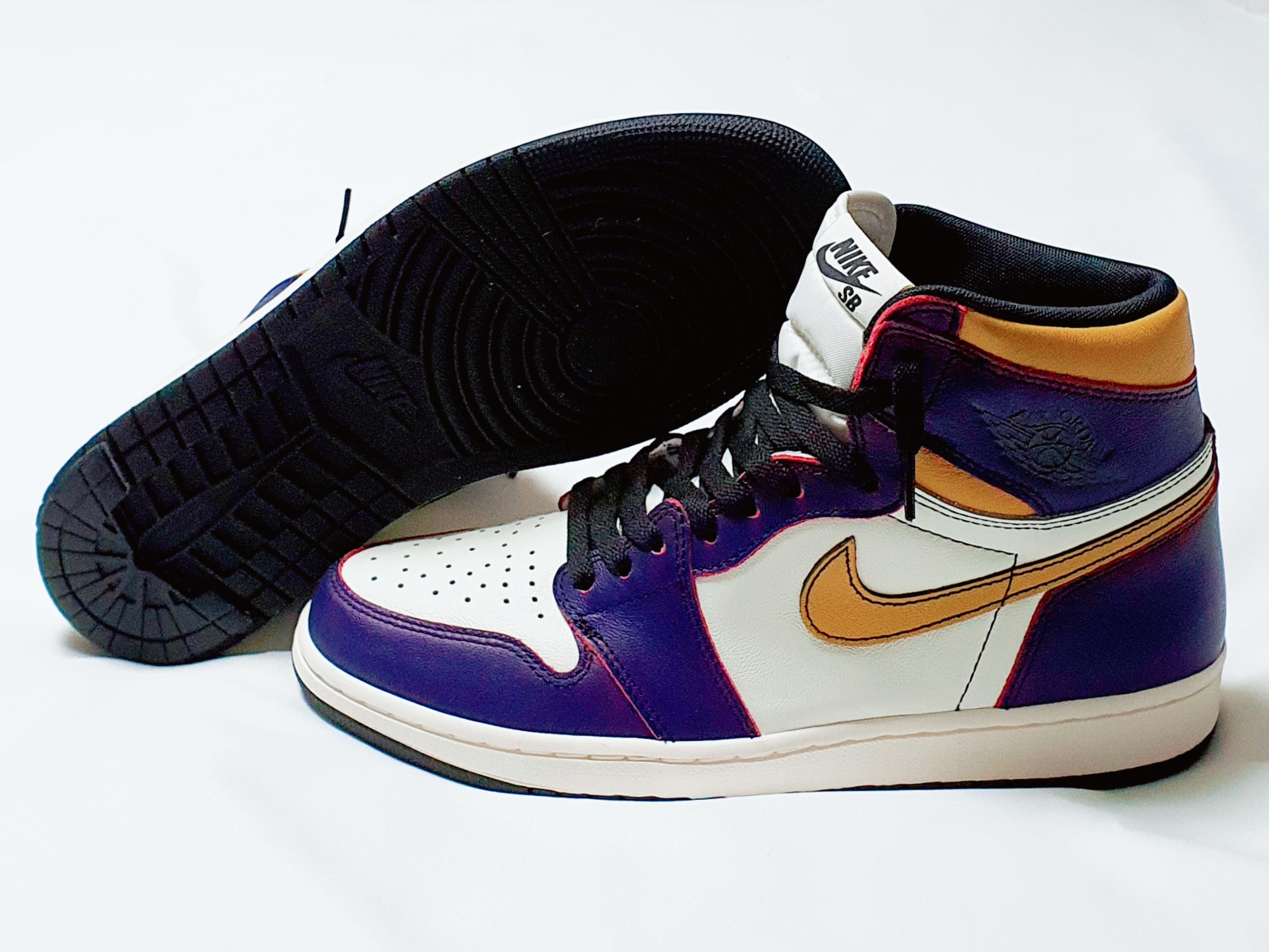 Jordan 1 Retro High OG Defiant SB LA to Chicago 착용 스타일 - 5