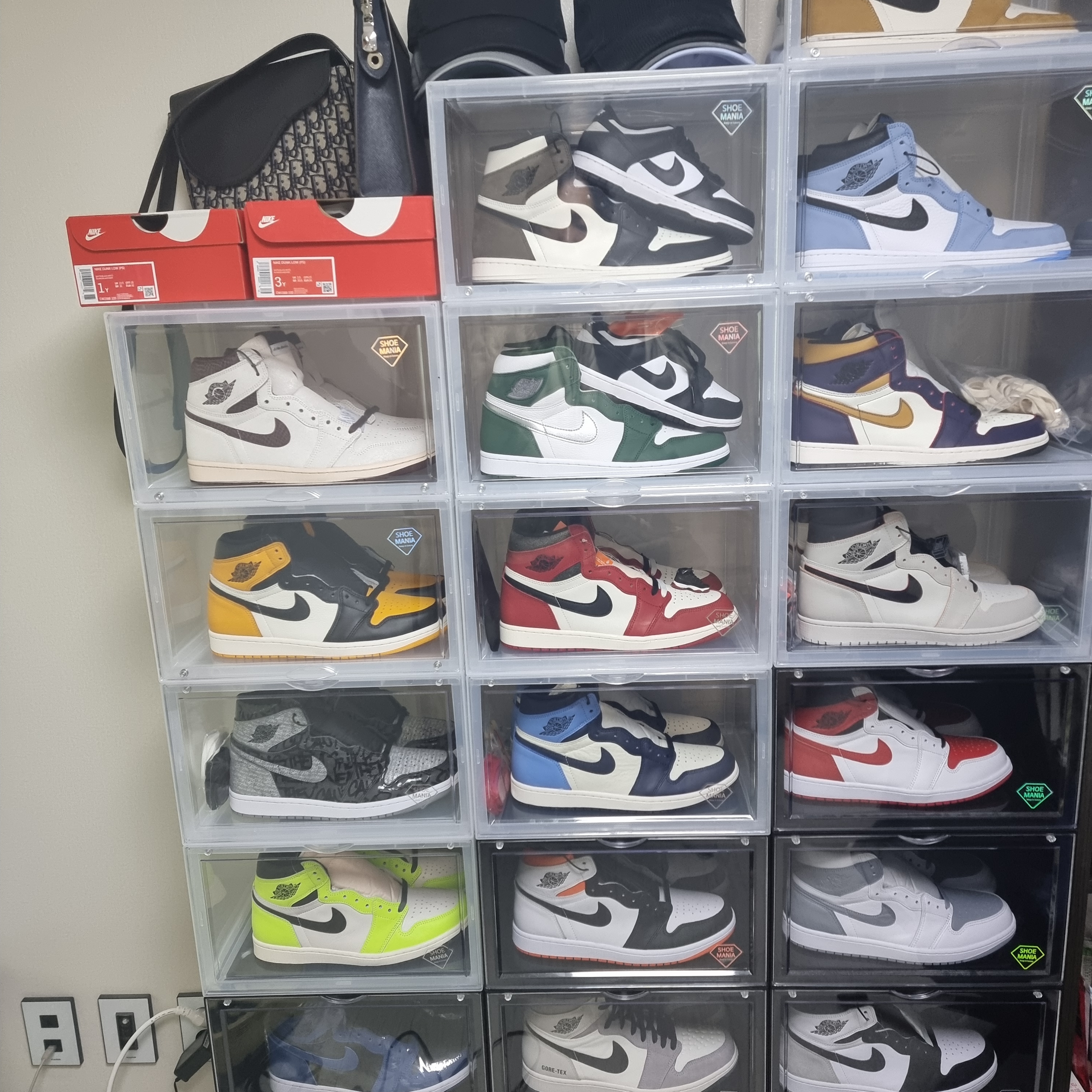Jordan 1 Retro High OG Black Mocha, Jordan 1 Retro High OG Chicago 2022 착용 스타일