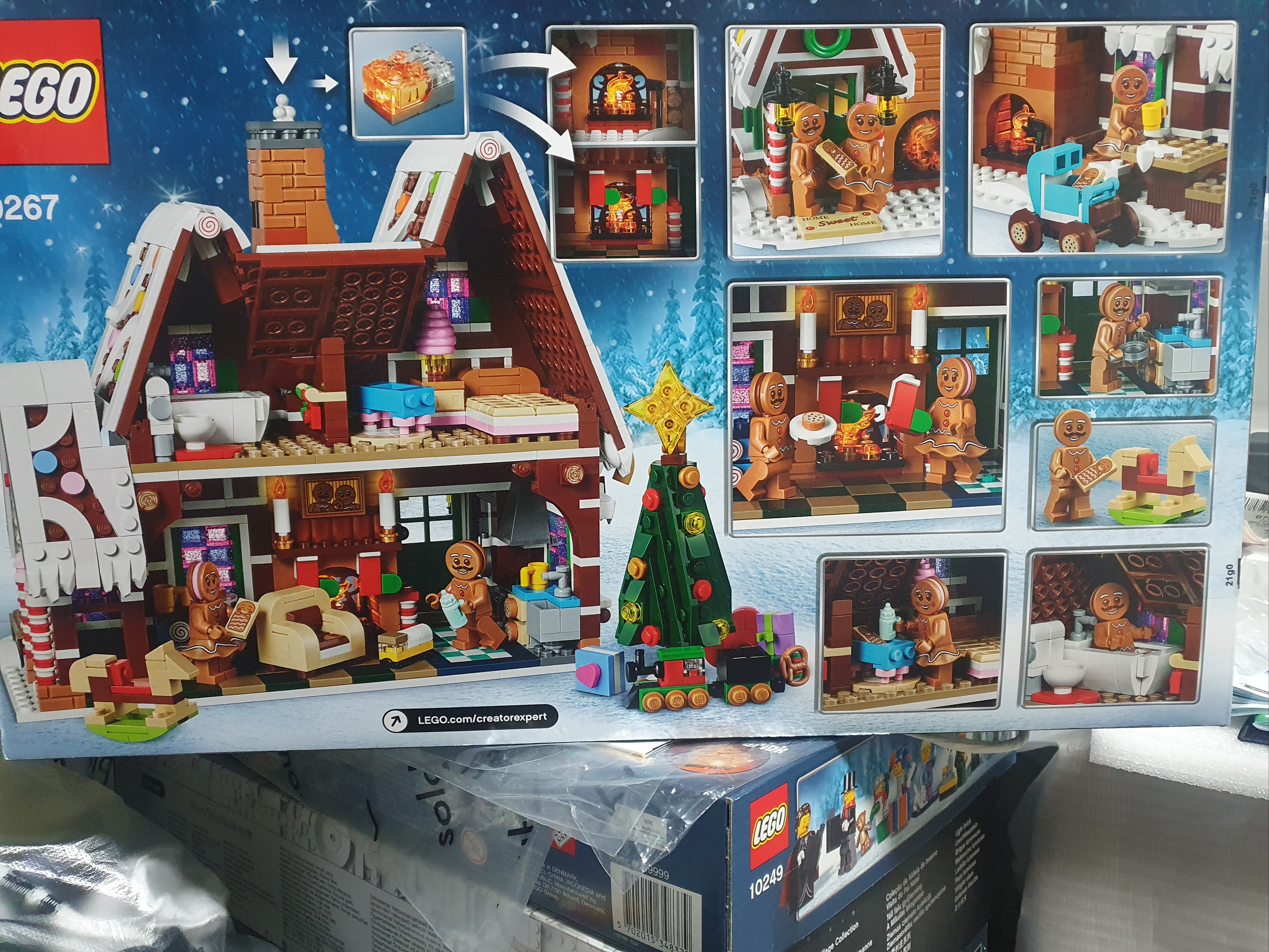 Lego Gingerbread House 착용 스타일 - 2