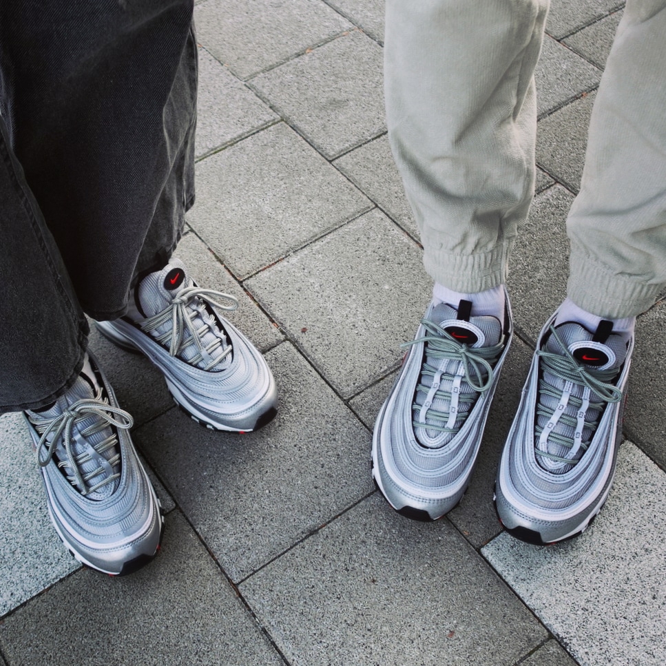 Nike Air Max 97 OG Silver Bullet 2022, (W) Nike Air Max 97 OG Silver Bullet 2022 착용 스타일