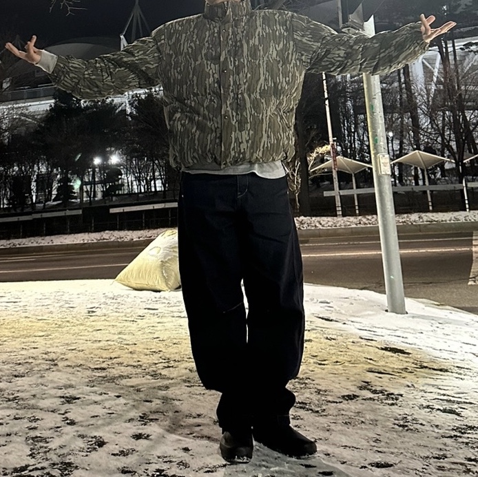 Stussy Mossy Oak Down Puffer Jacket Camo 착용 스타일 - 1