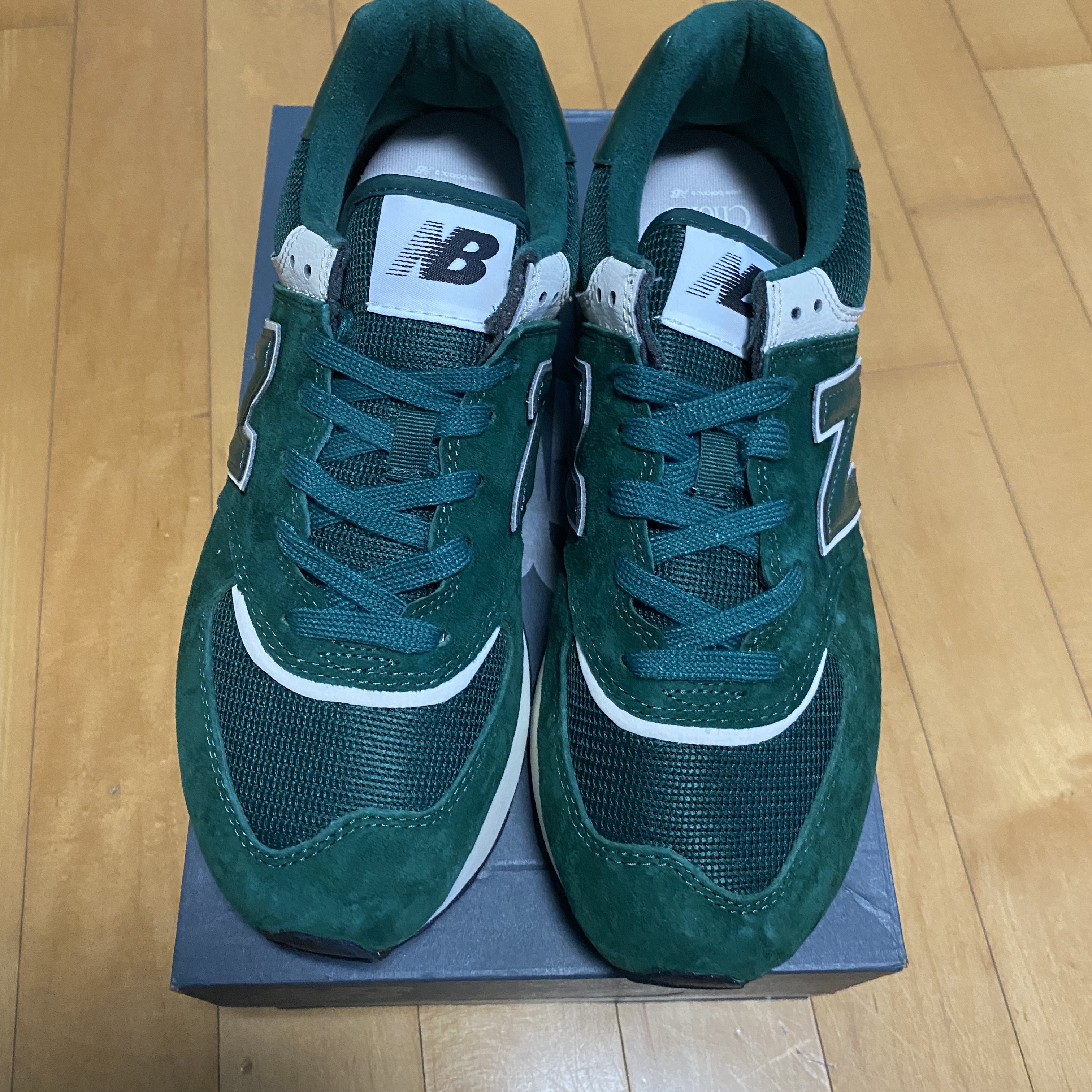 New Balance 574 Legacy Green 착용 스타일 - 2