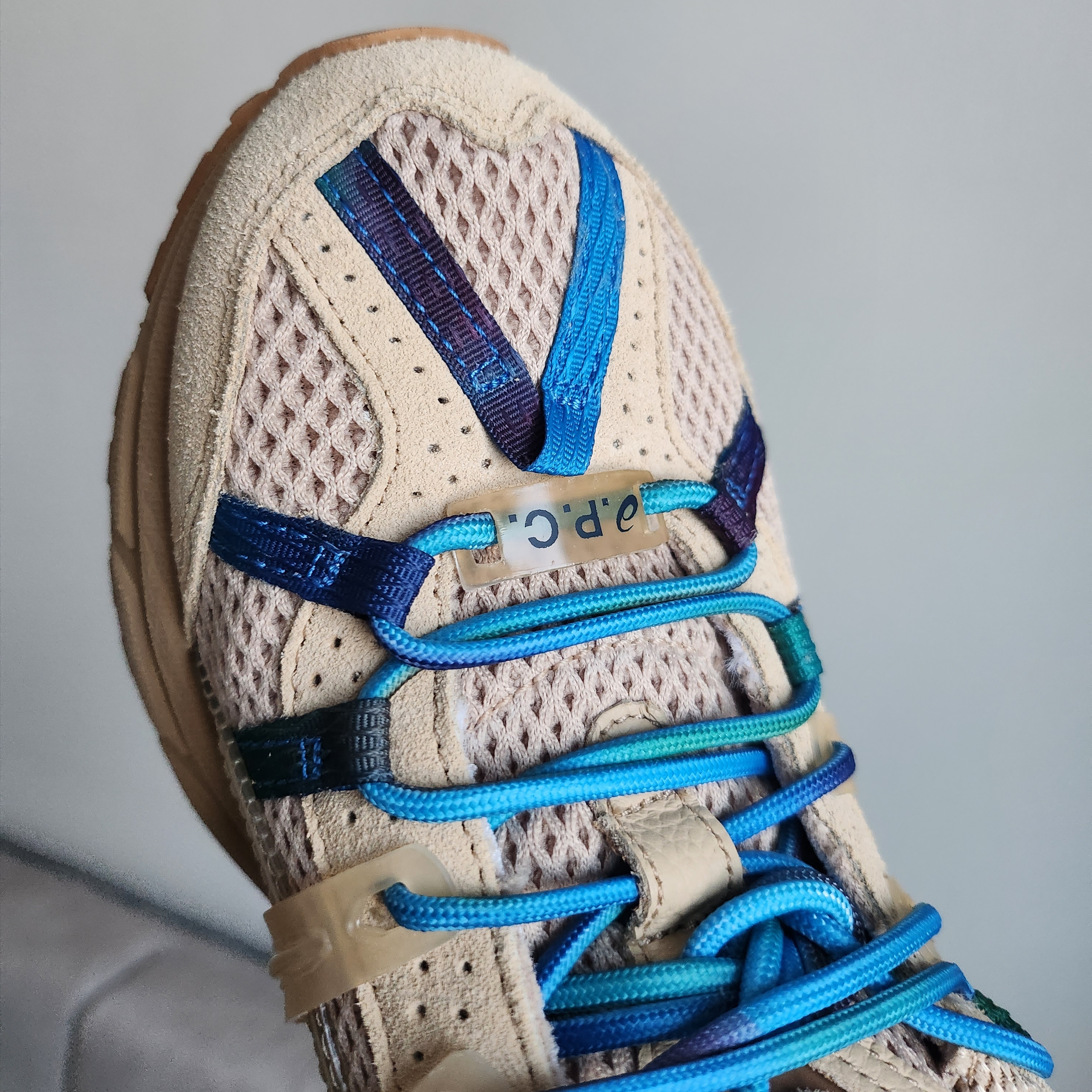 Asics x A.P.C. Gel-Sonoma 15-50 Beige 착용 스타일