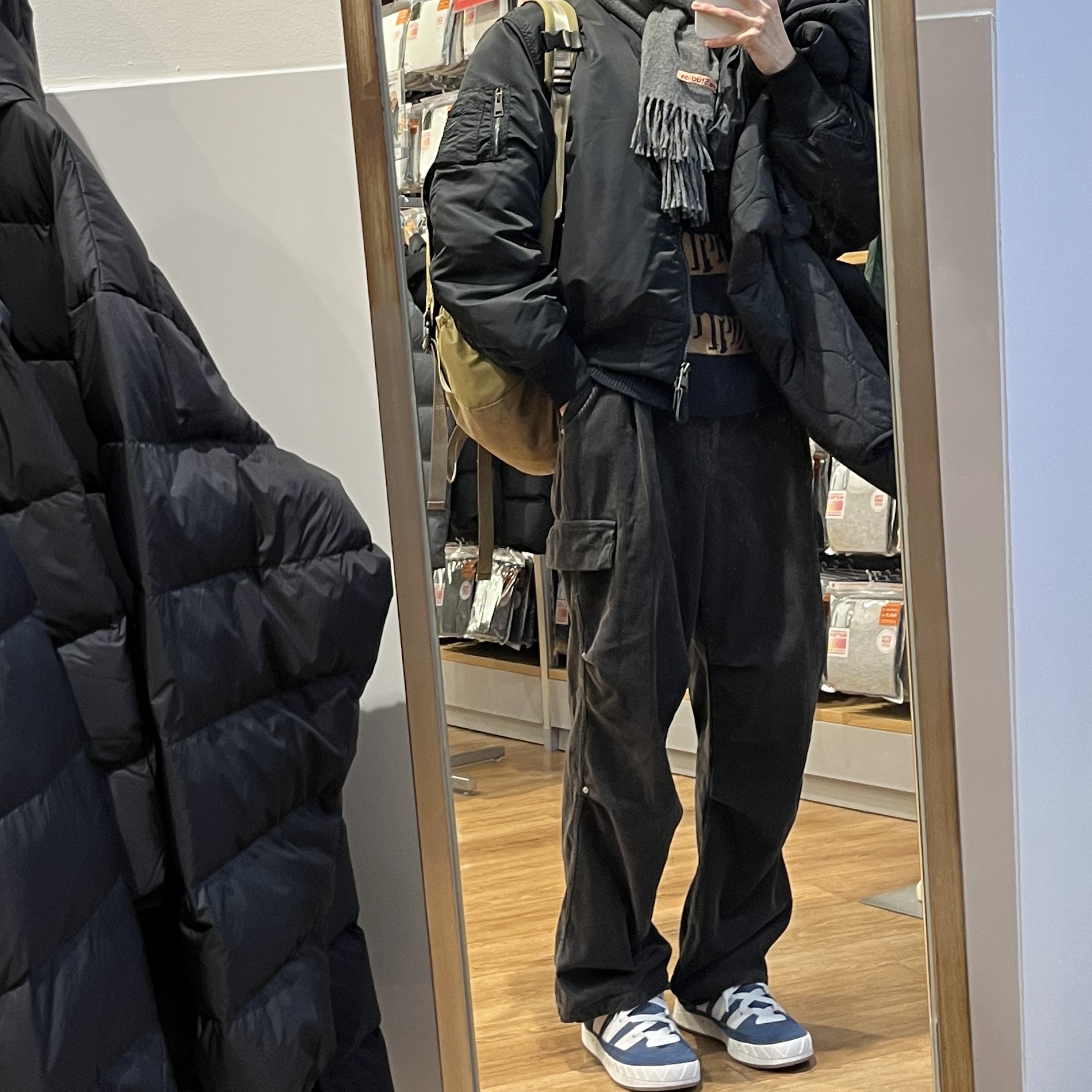 Adidas Adimatic Night Marin 착용 스타일 - 2