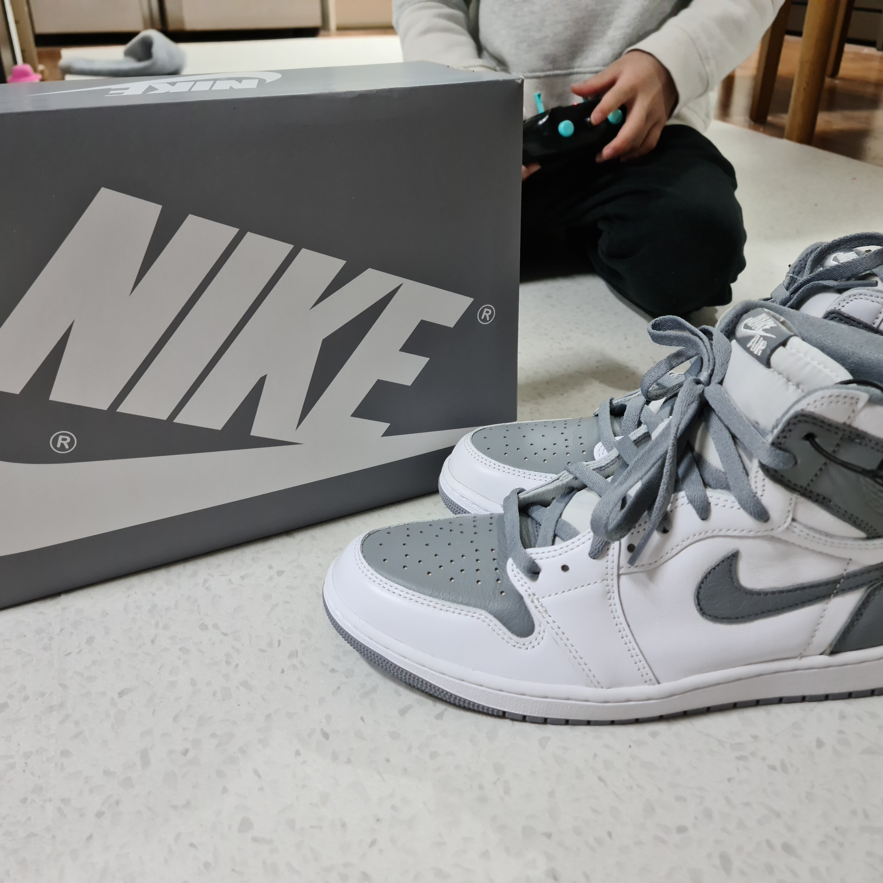 Jordan 1 Retro High OG Stealth, Jordan 1 Retro High OG Taxi 착용 스타일 - 2