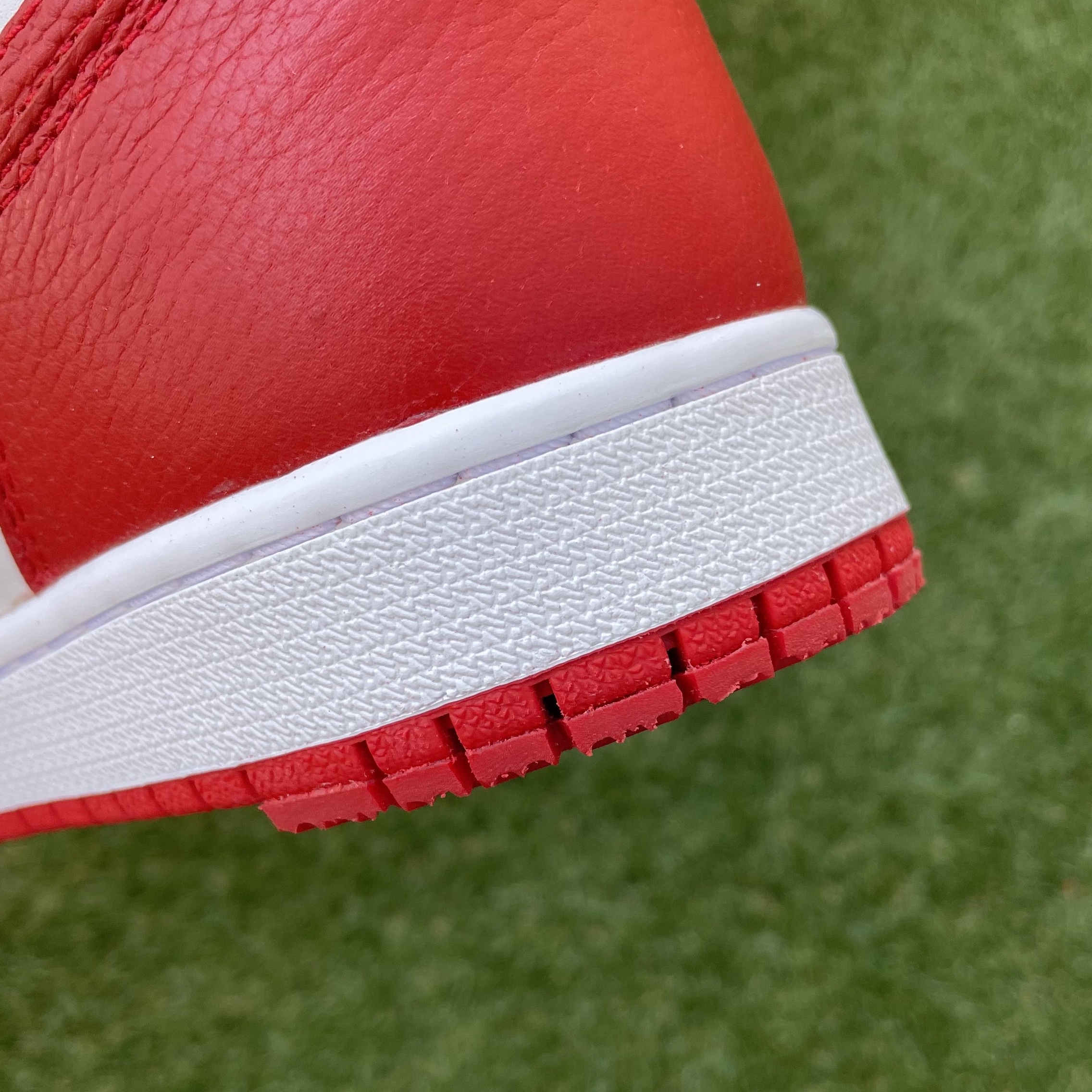 Jordan 1 Retro High OG Heritage 착용 스타일 - 4