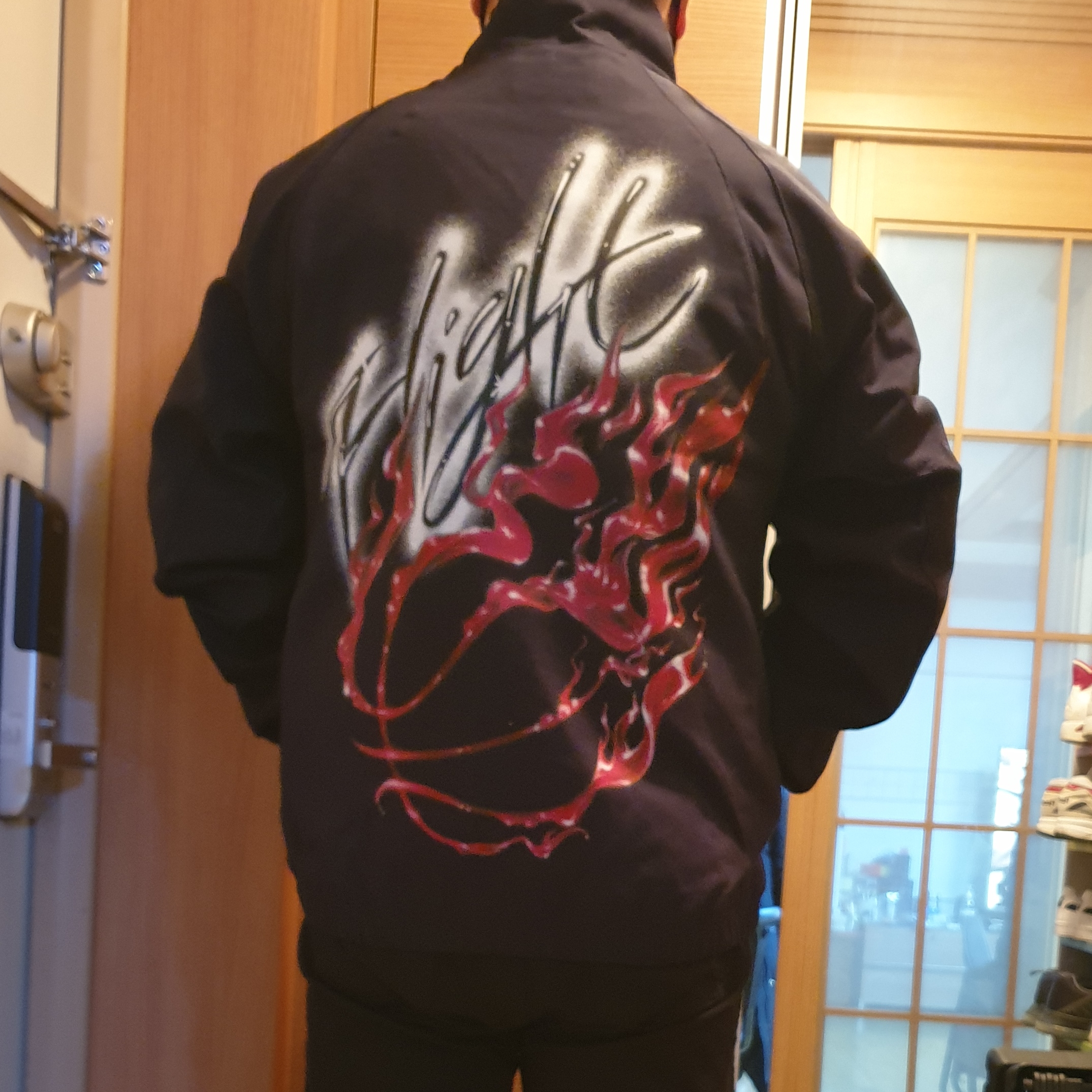 Jordan x Travis Scott Woven Jacket Black - US/EU 착용 스타일 - 4