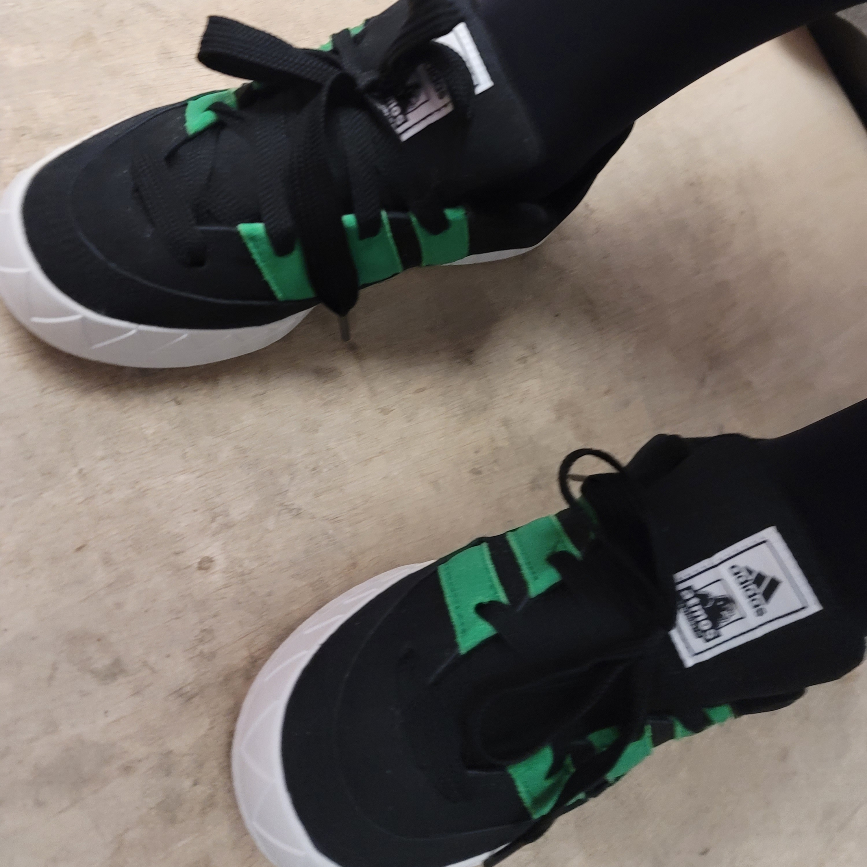 Adidas x Atmos x XLarge Adimatic Core Black Green 착용 스타일