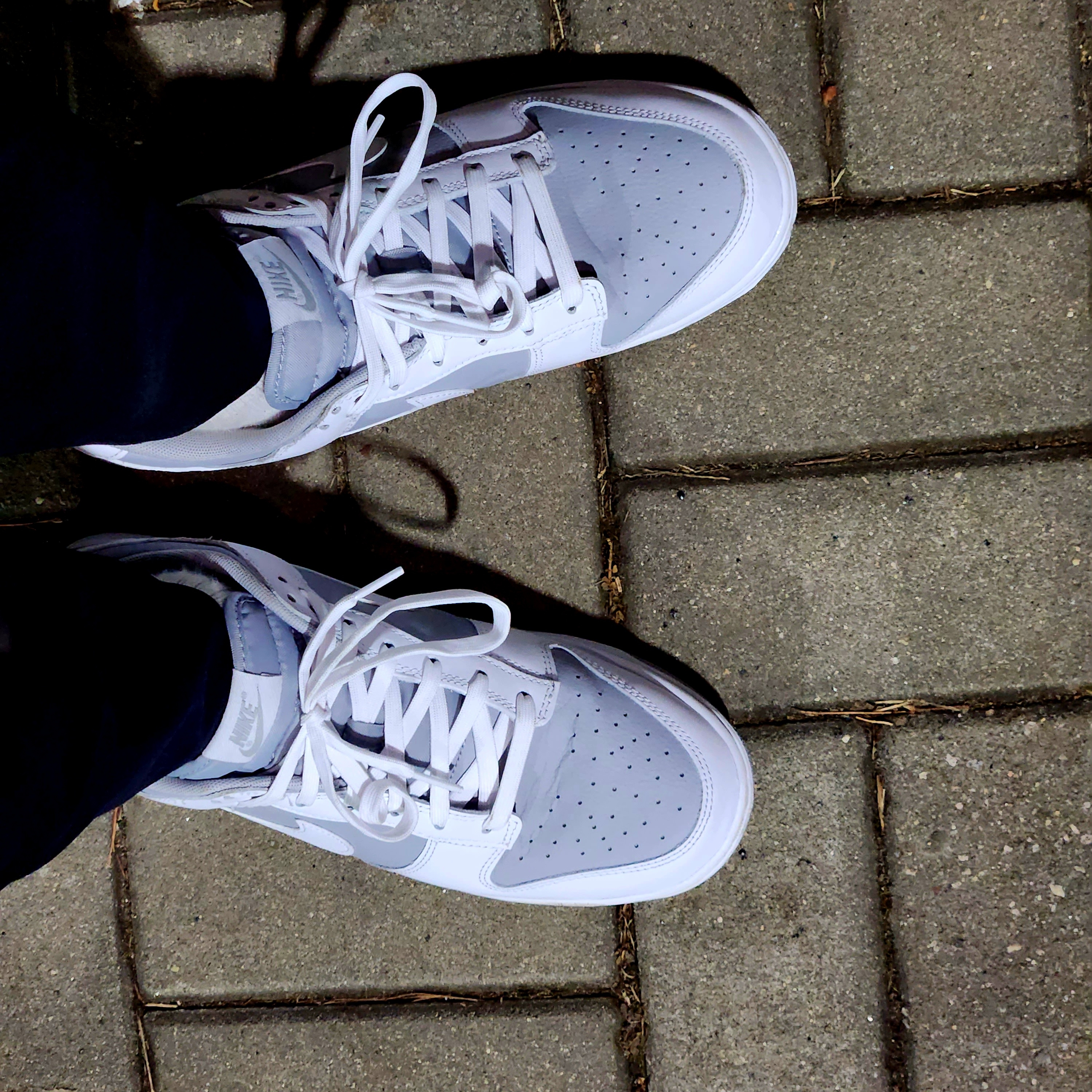 Nike Dunk Low Retro White Neutral Grey 착용 스타일 - 3