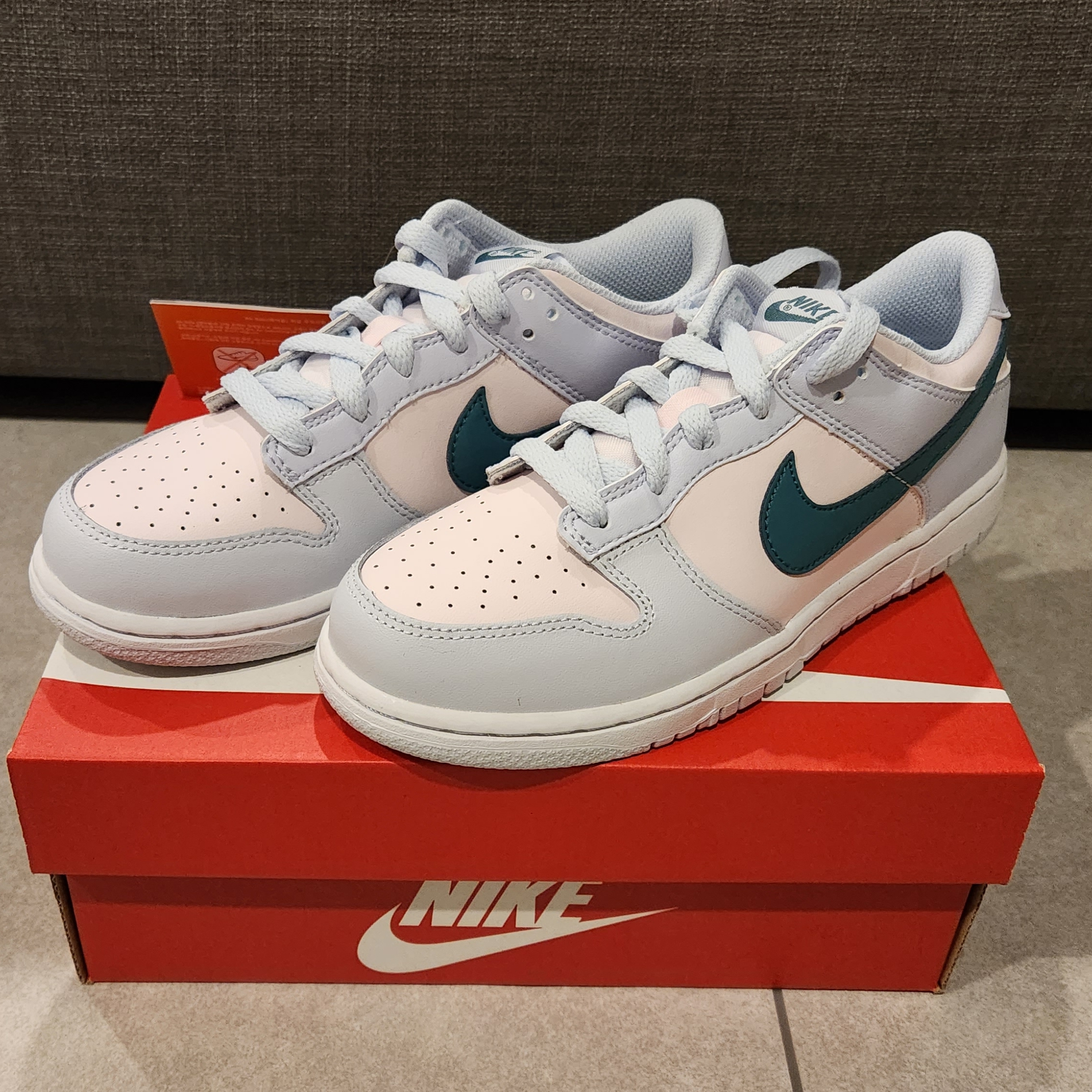(PS) Nike Dunk Low Football Grey Mineral Teal 착용 스타일