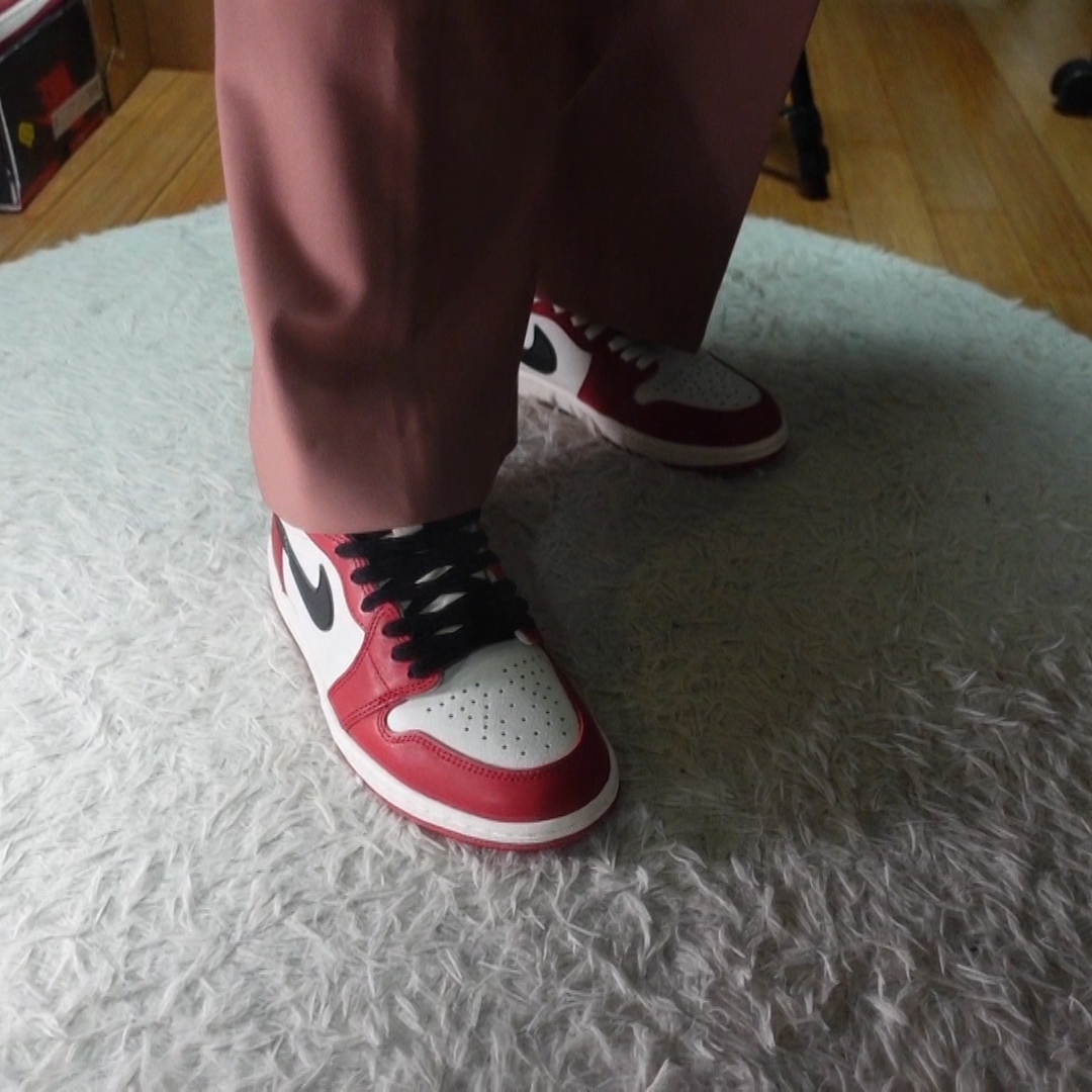 Jordan 1 Retro High OG Chicago 2022 착용 스타일 - 4