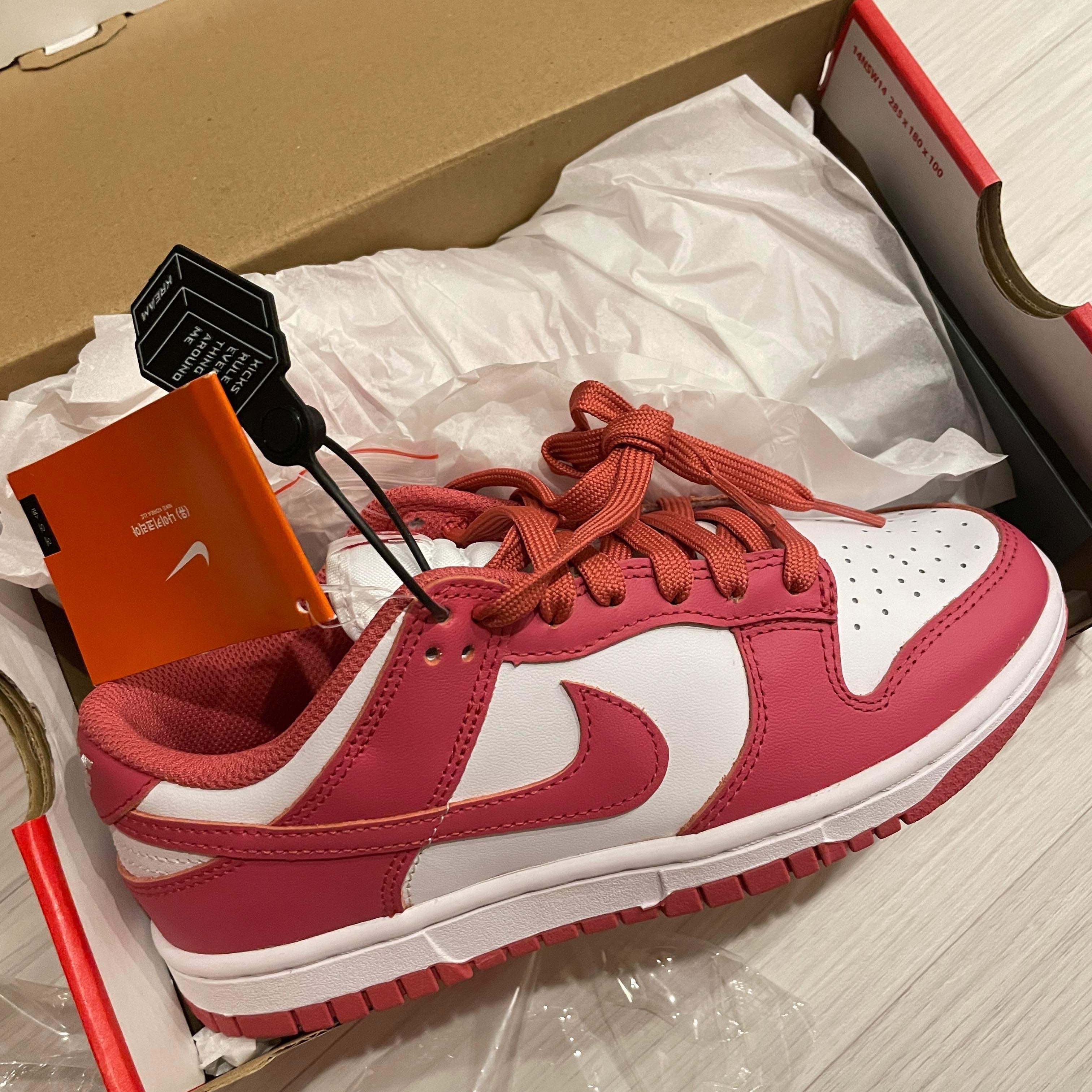 (W) Nike Dunk Low Next Nature Gym Red 착용 스타일