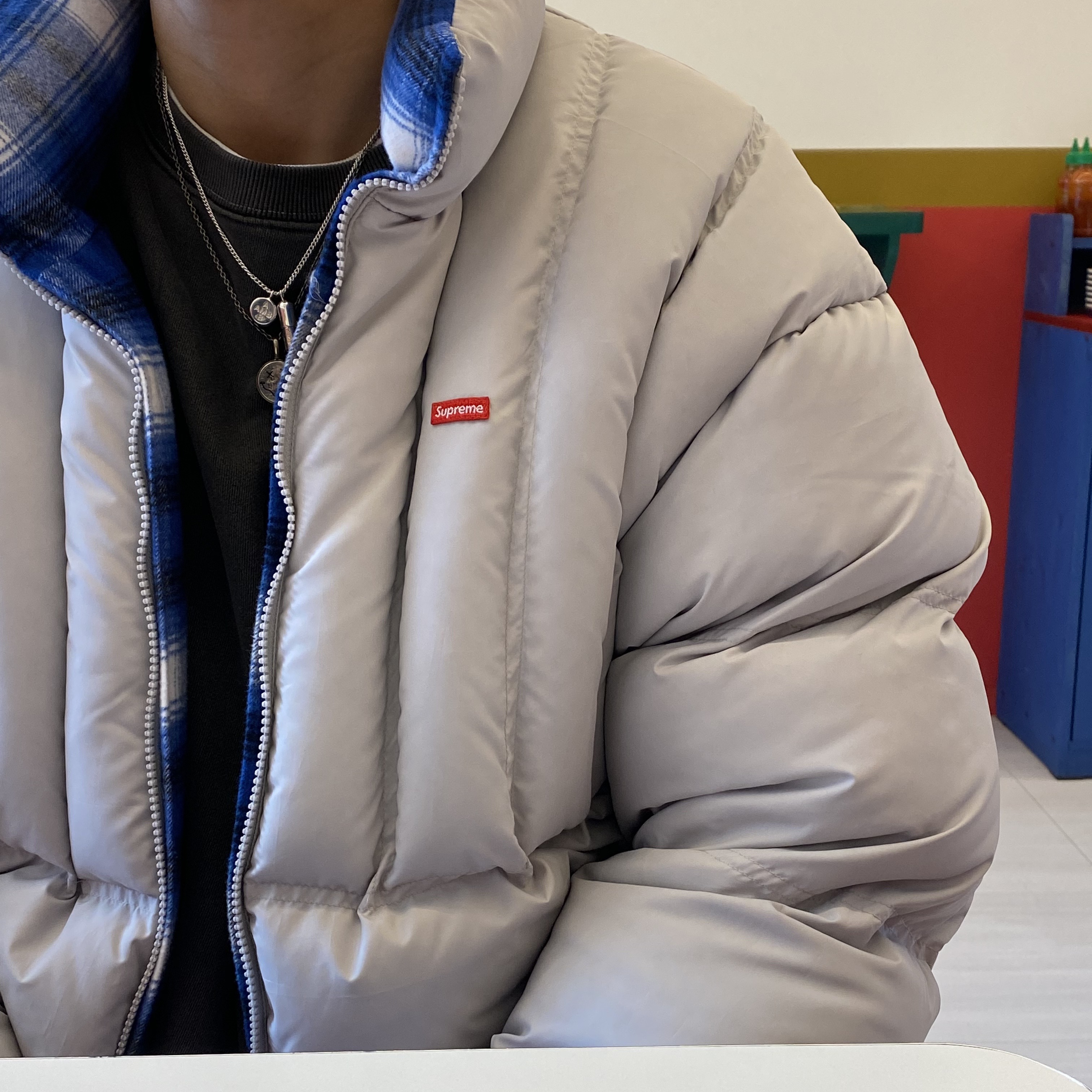 Supreme Flannel Reversible Puffer Jacket Grey - 22FW 착용 스타일