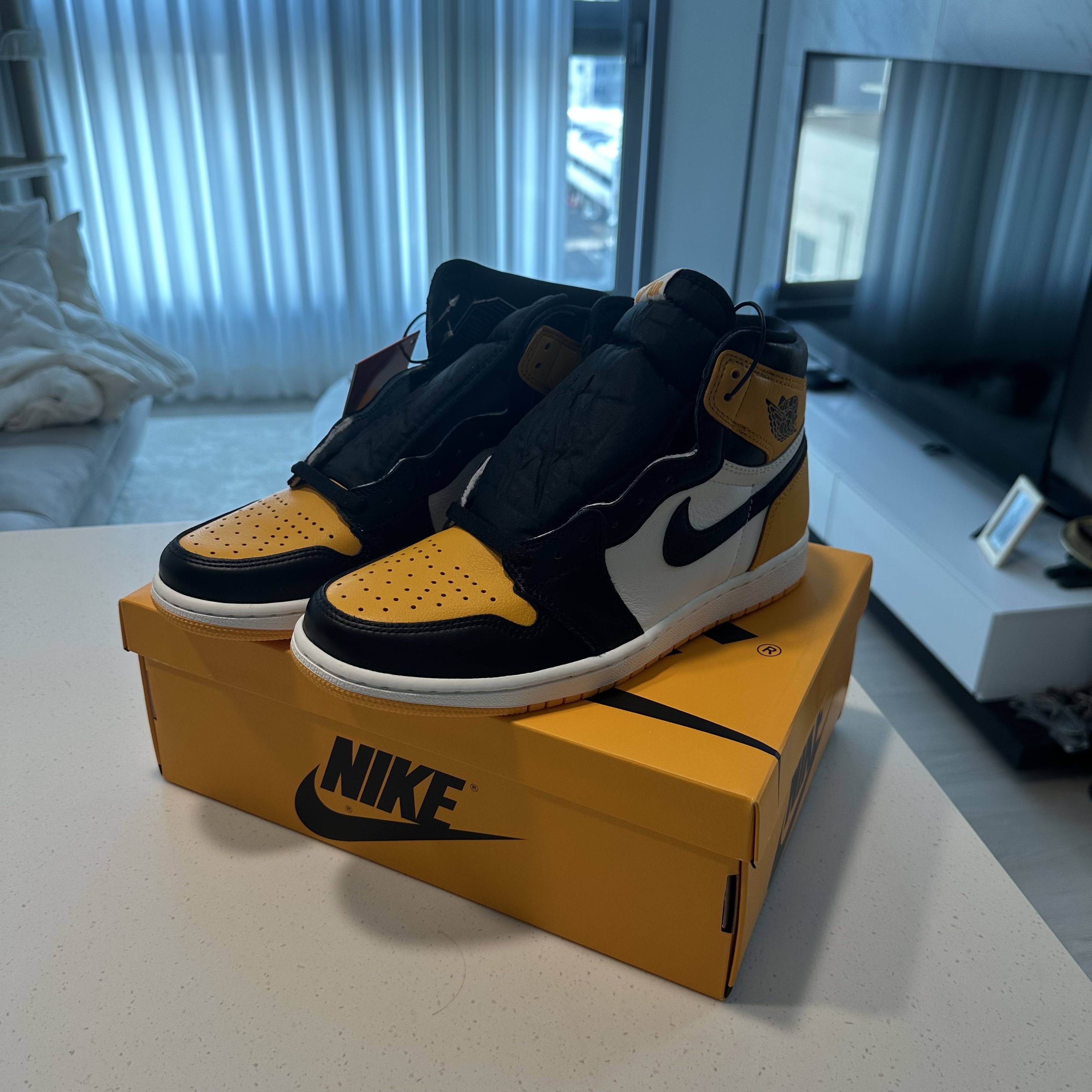 Jordan 1 Retro High OG Taxi 착용 스타일