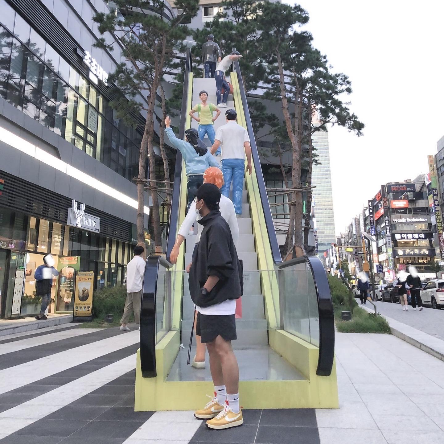 Nike x Tom Sachs General Purpose Shoe Archive, Essentials Volley Shorts Black - 20FW 착용 스타일