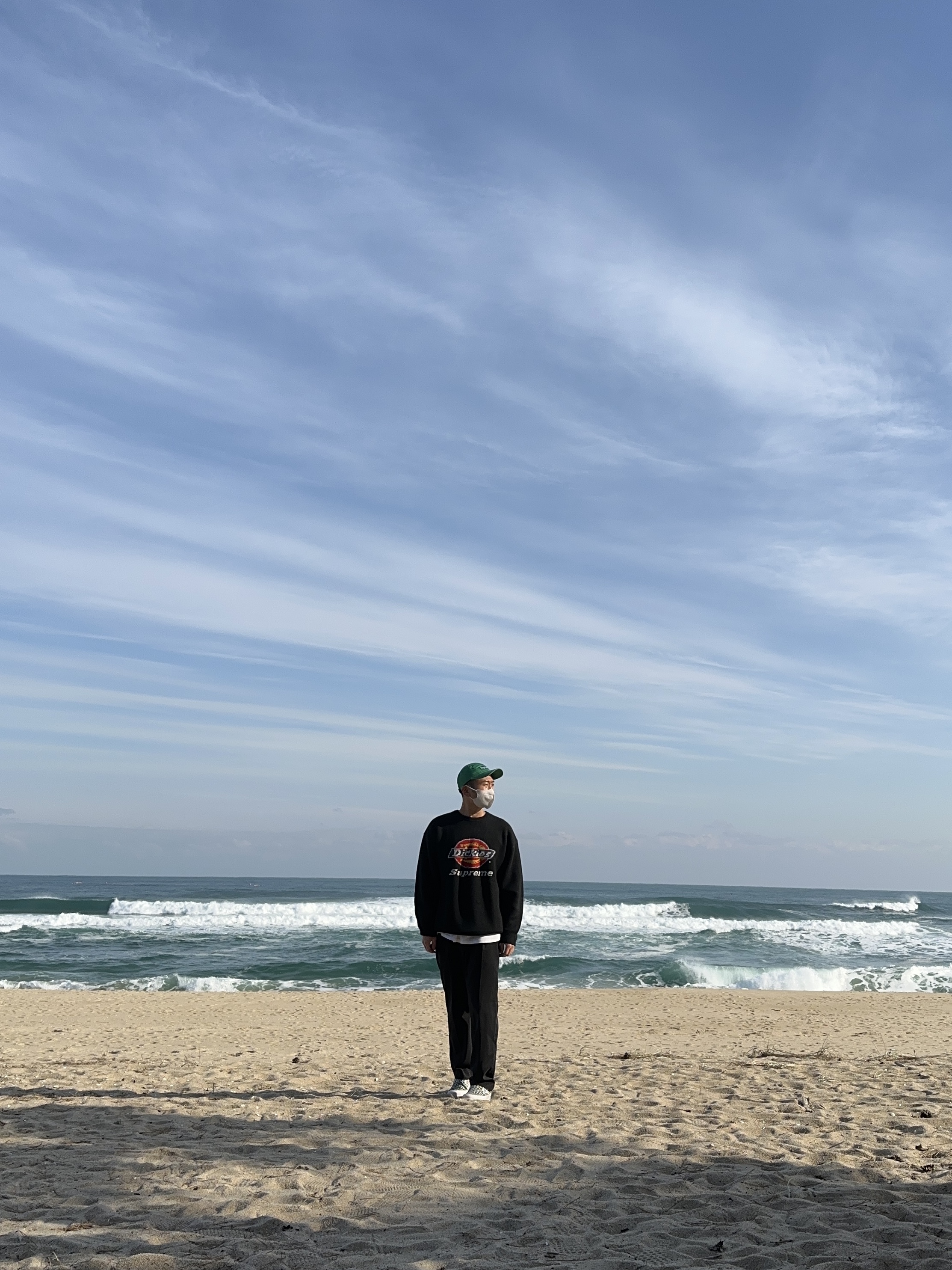Supreme x Dickies Sweater Black - 22FW, Supreme Washed Chino Twill Camp Cap Green - 22FW 착용 스타일 - 2
