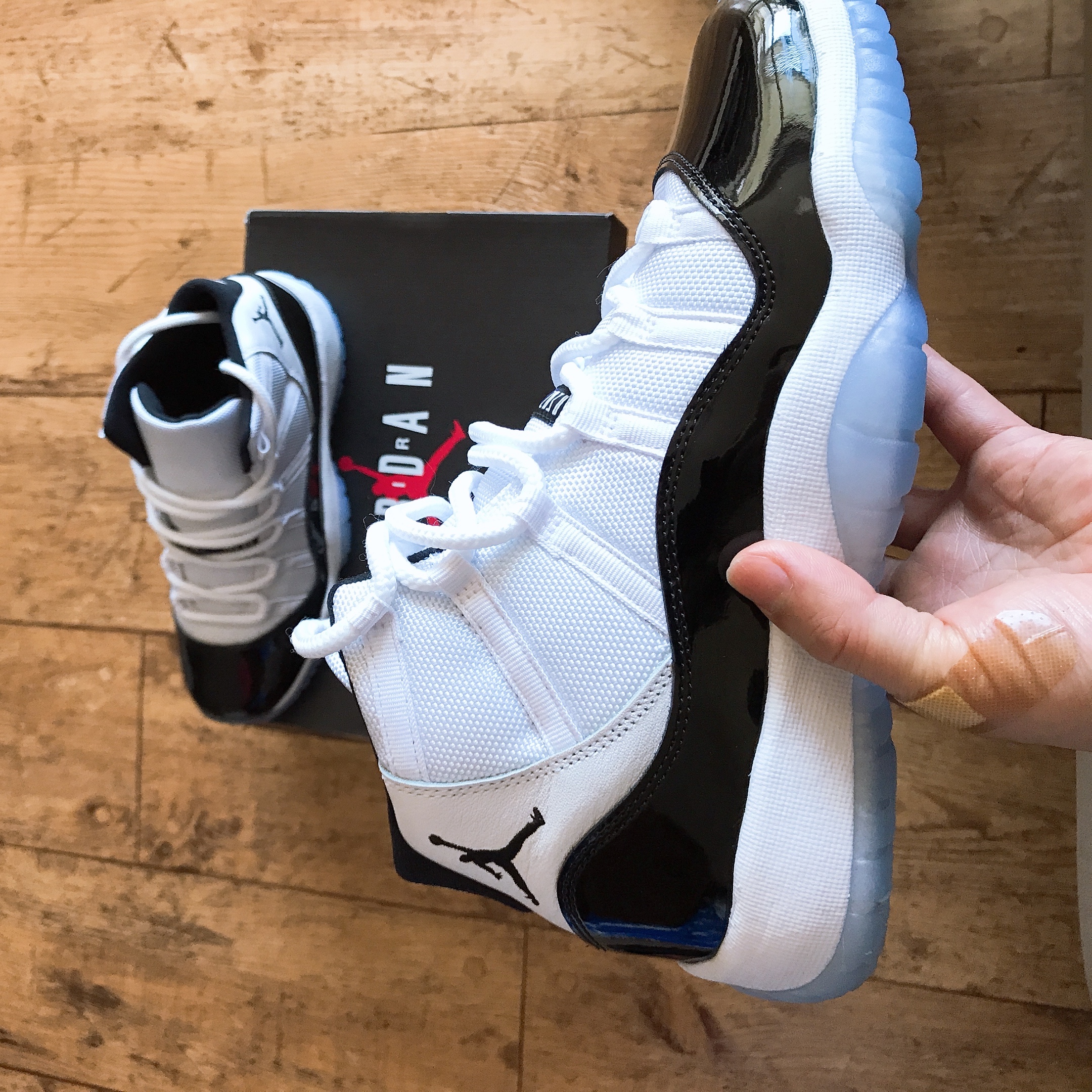 Jordan 11 Retro Concord 2018, (GS) Jordan 11 Retro Concord 2018 착용 스타일 - 1
