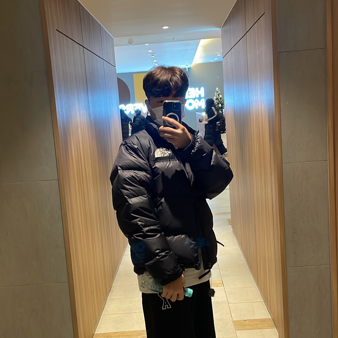 The North Face 1996 Eco Nuptse Jacket Black, (W) Puma x AMI Pants Puma Black 착용 스타일