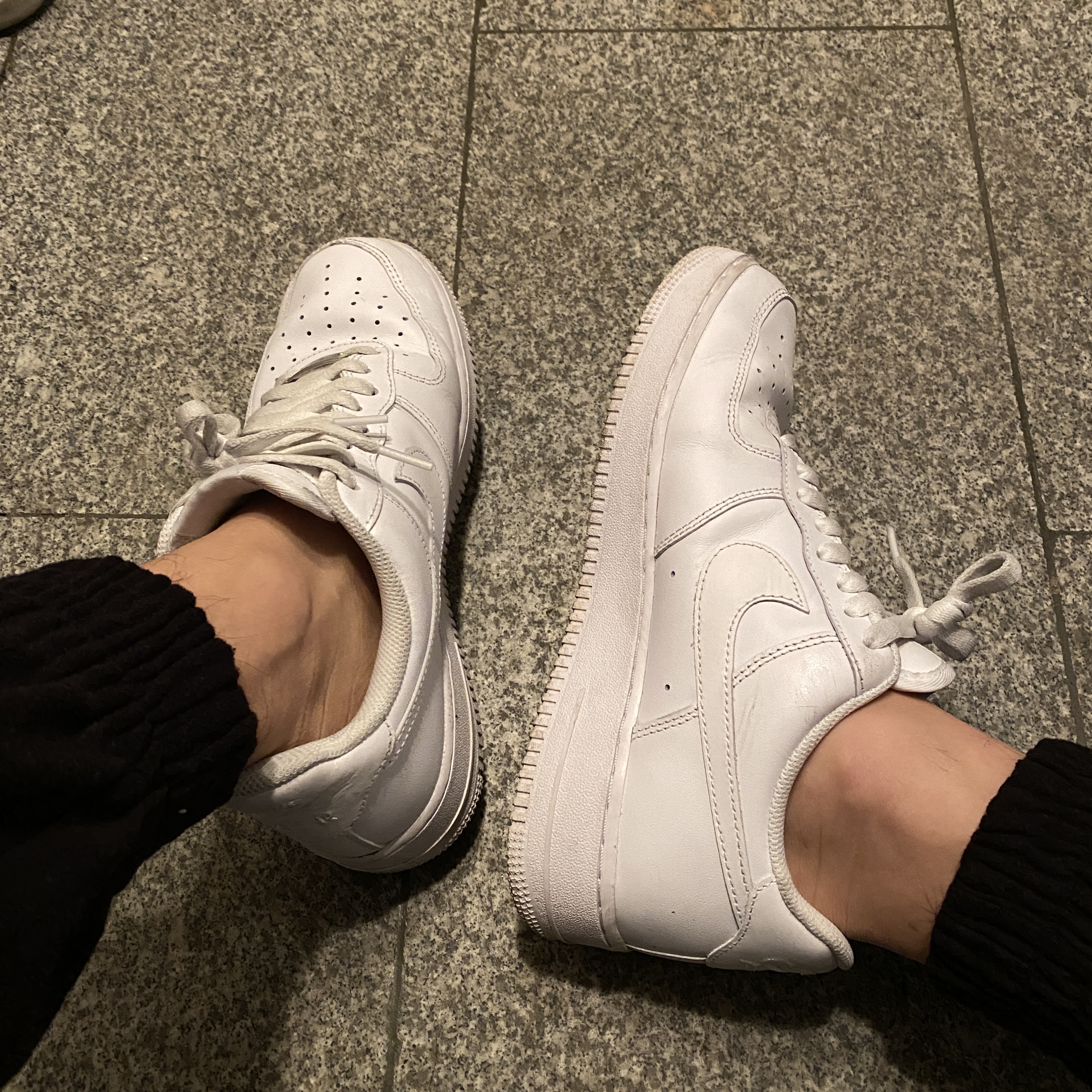 Nike Air Force 1 '07 Low White 착용 스타일