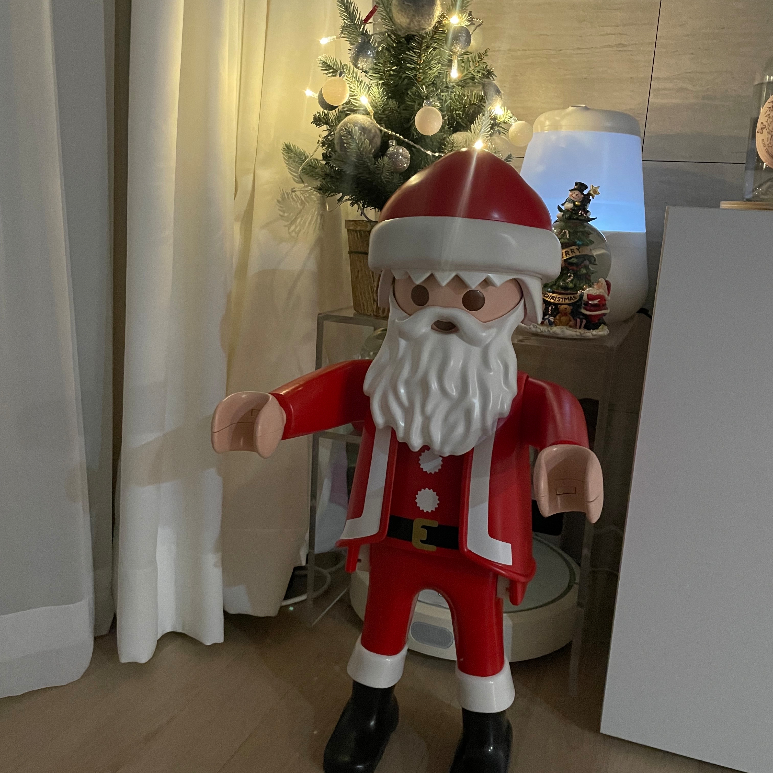 Playmobil Santa XXL 착용 스타일