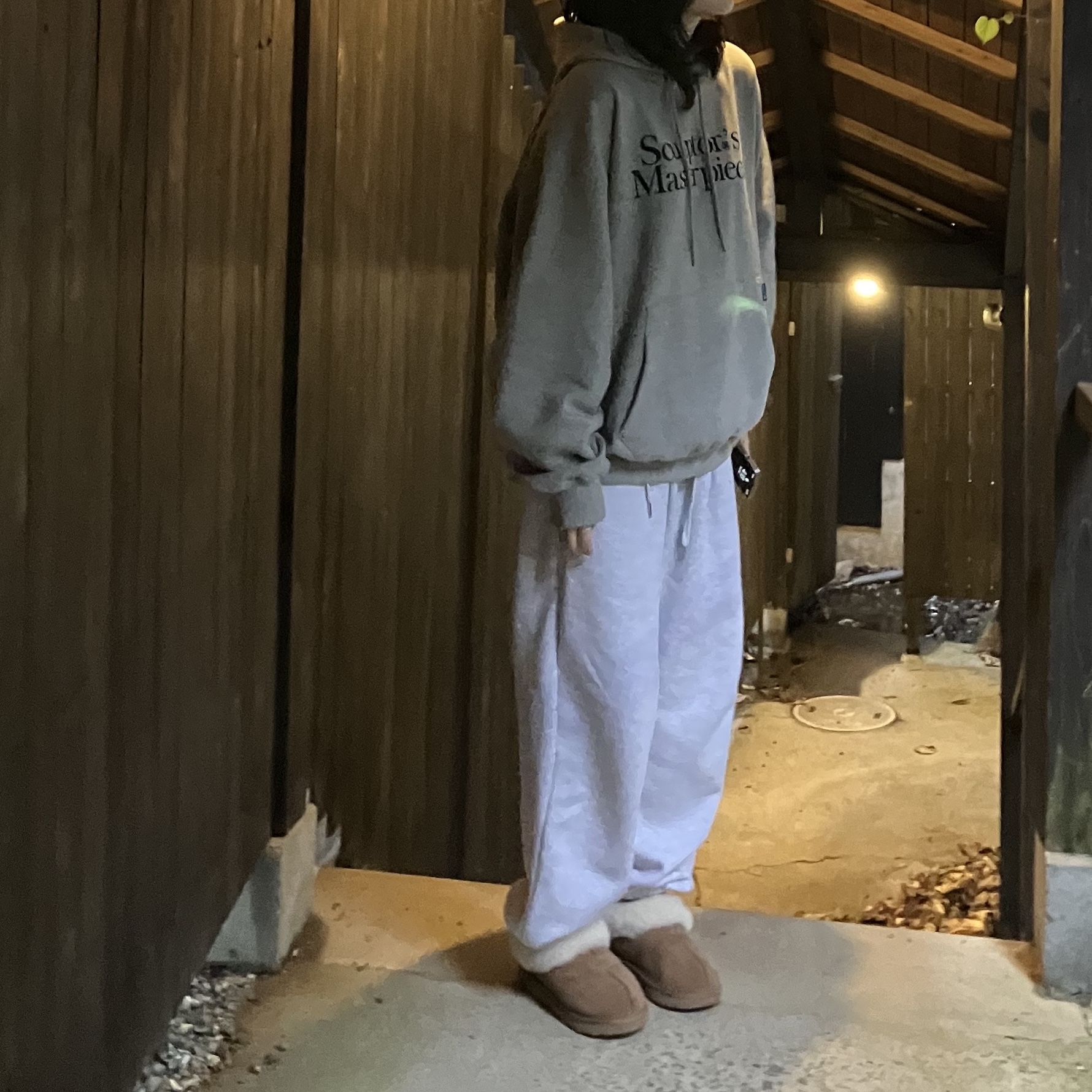 (W) UGG Tazzette Slipper Chestnut 착용 스타일
