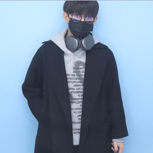 The Museum Visitor Heart Sprayed Hoody Grey - 22PF, Apple AirPods Max Lightning Space Gray (Korean Ver.) 착용 스타일
