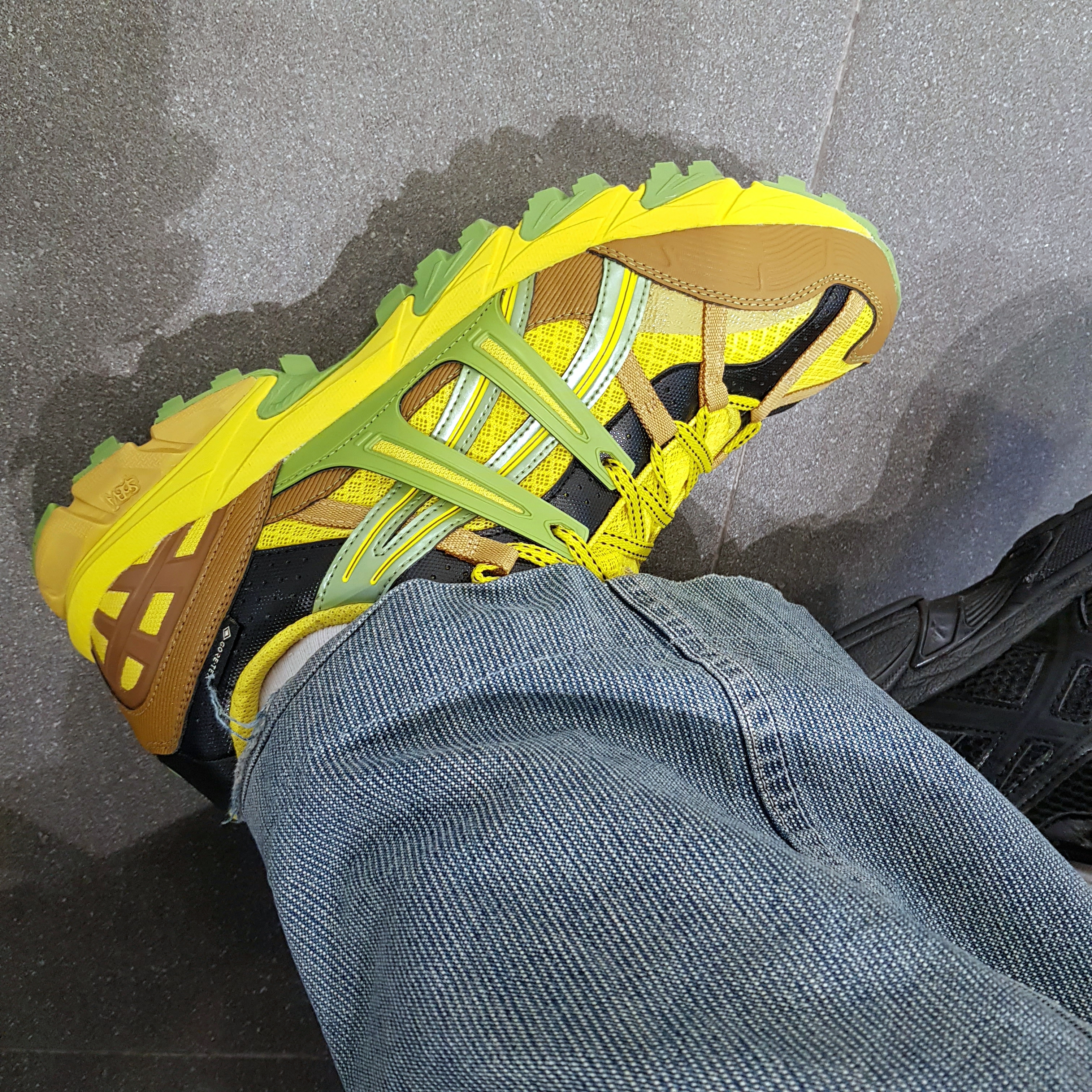 Asics HS4-S Gel-Sonoma 15-50 Gore-Tex Green Sheen Epsom 착용 스타일