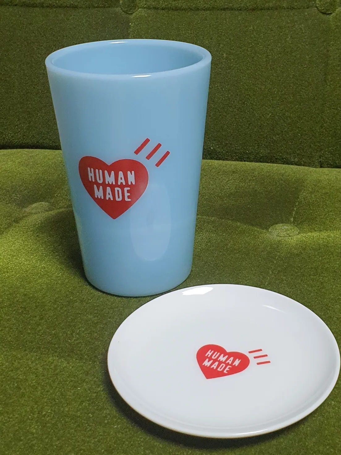 Human Made Heart Mamezara White, Human Made Duck Tumbler Blue 착용 스타일 - 1