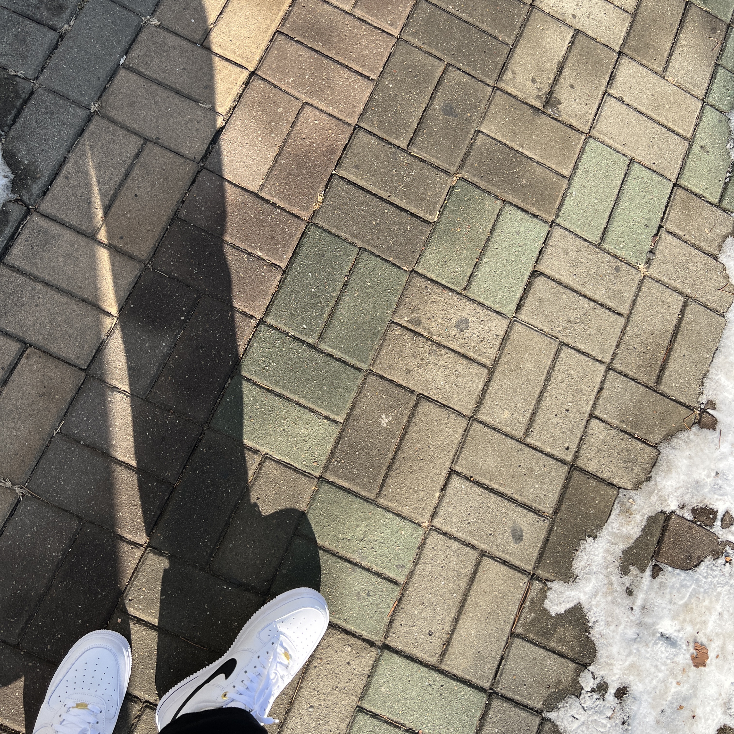 Nike Air Force 1 '07 LV8 40th Anniversary Join Forces White Black 착용 스타일
