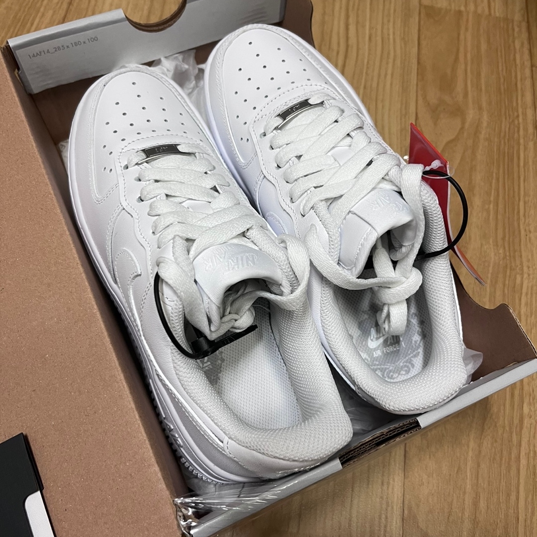(W) Nike Air Force 1 '07 Low White 착용 스타일 - 1