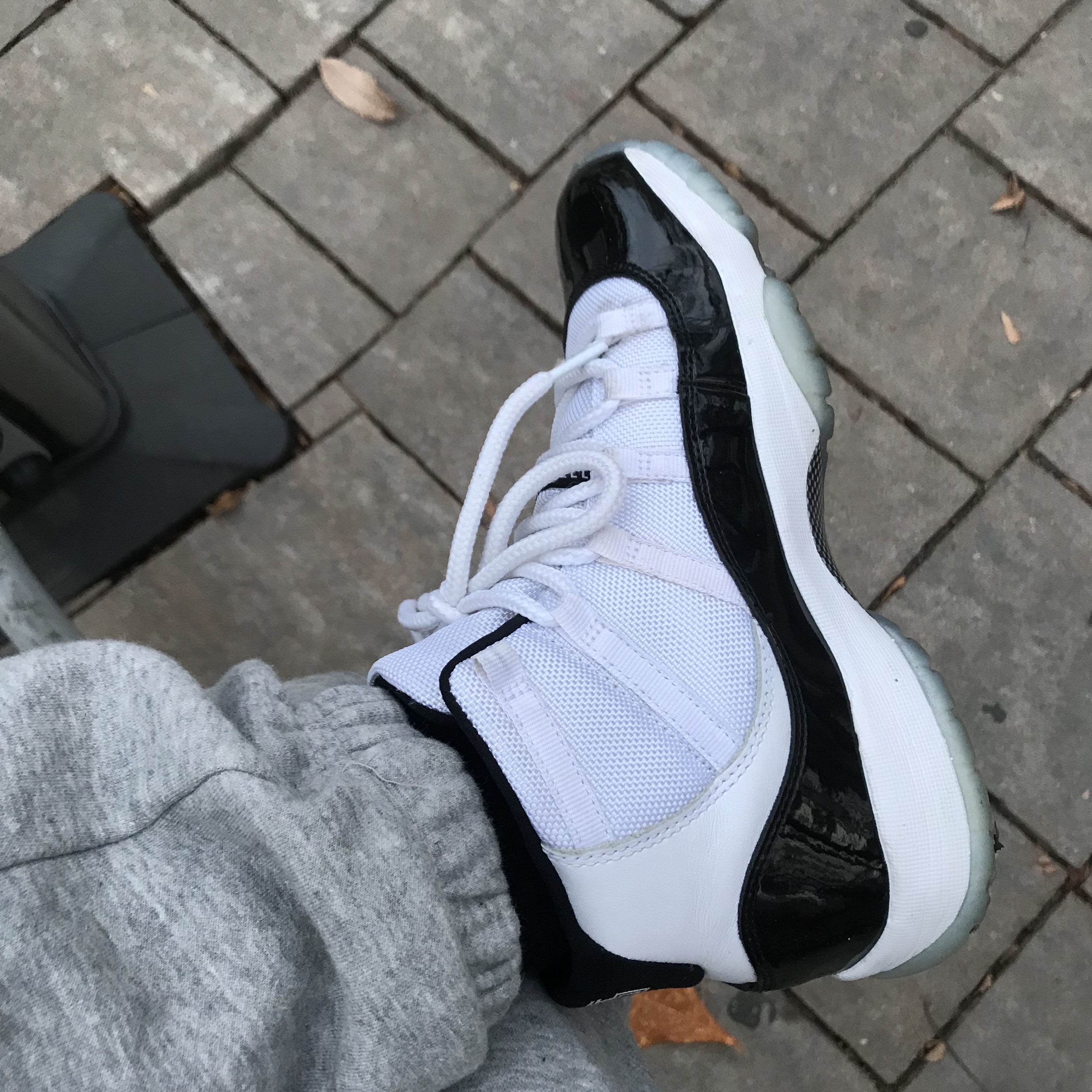 Jordan 11 Retro Concord 2018, (GS) Jordan 11 Retro Concord 2018 착용 스타일 - 2