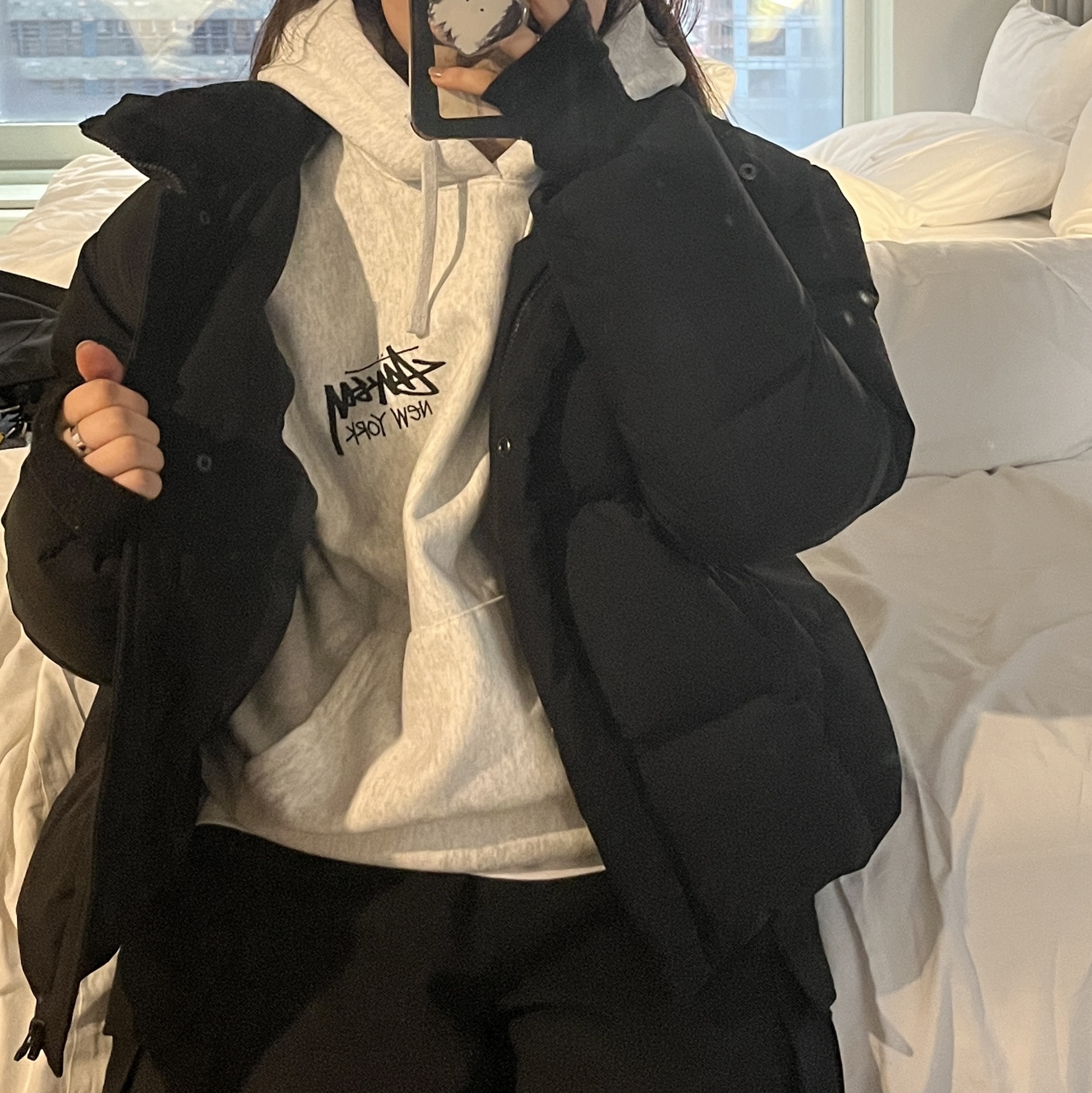 Stussy Stock DSM New York Hoodie Ash Heather 2022 착용 스타일 - 2