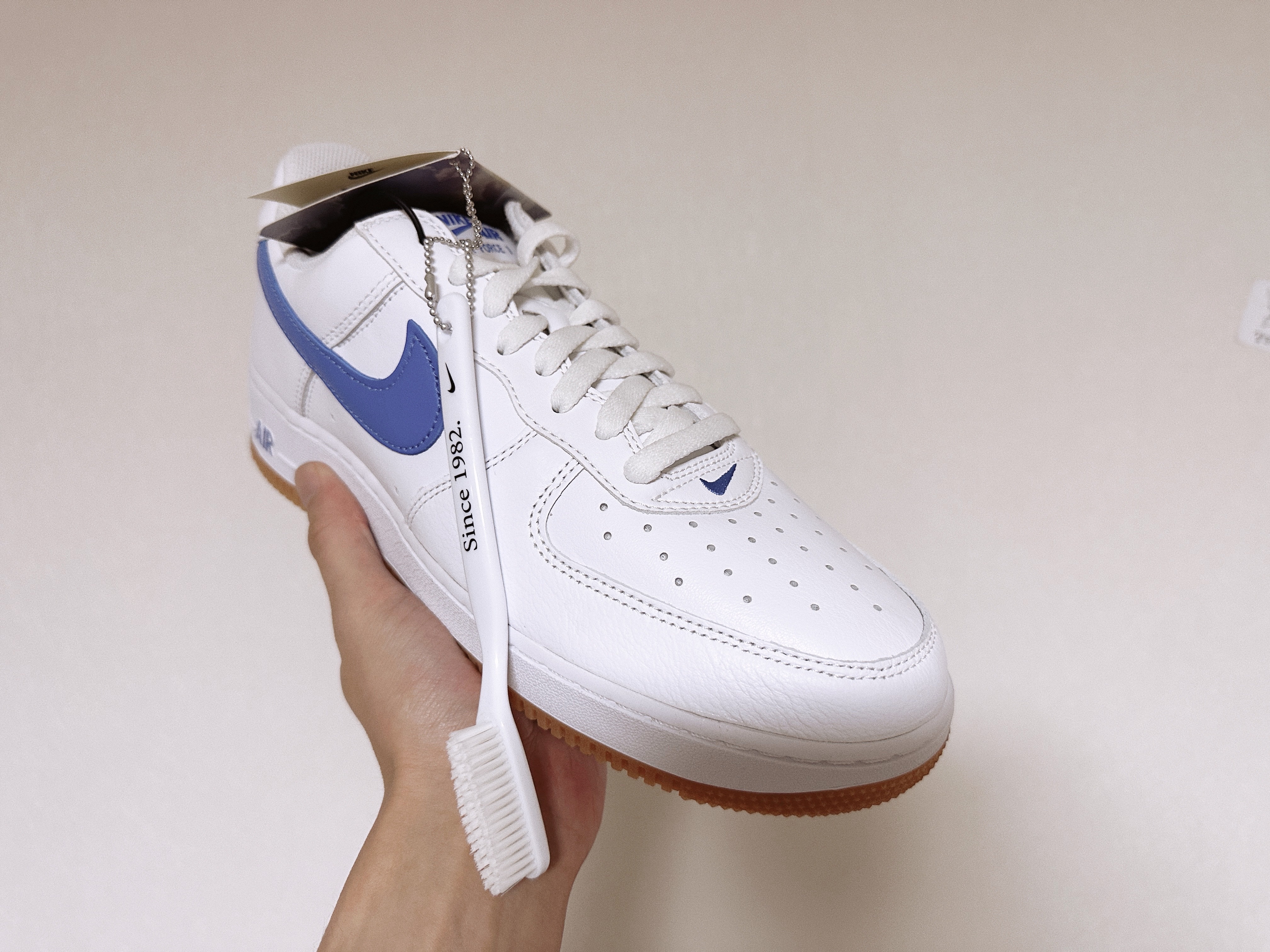 Nike Air Force 1 Low Retro Color of the Month Varsity Royal 착용 스타일 - 2