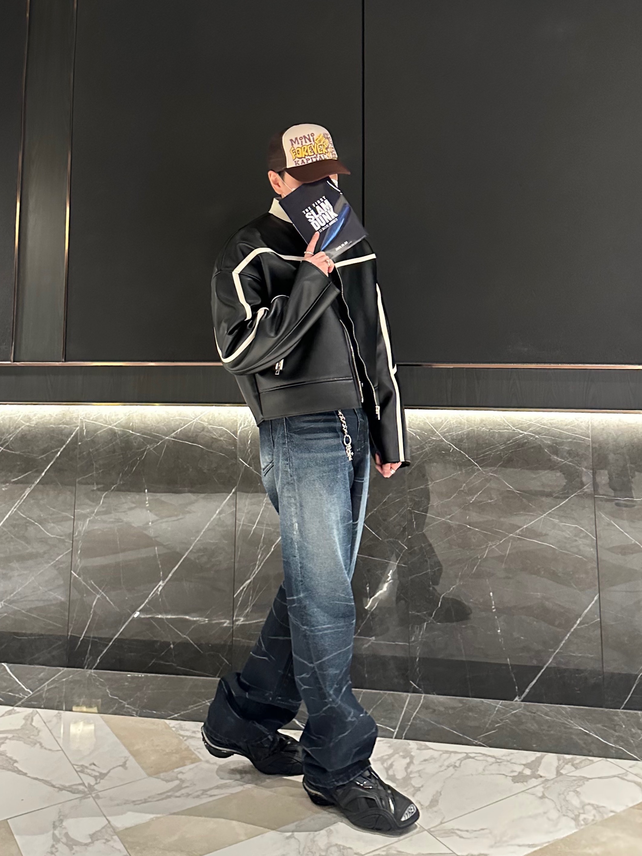 Balenciaga Tyrex Sneakers Black, Kapital Century Denim Coating Service Cap Gray 착용 스타일 - 2