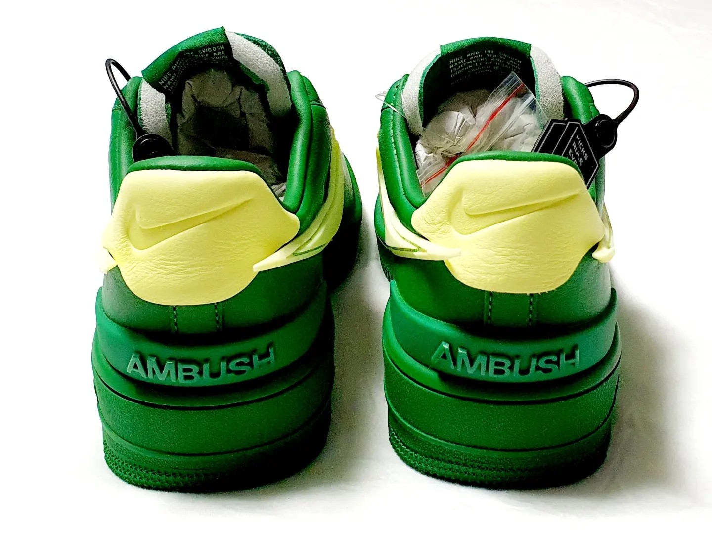 Nike x Ambush Air Force 1 Low SP Pine Green and Citron 착용 스타일 - 4