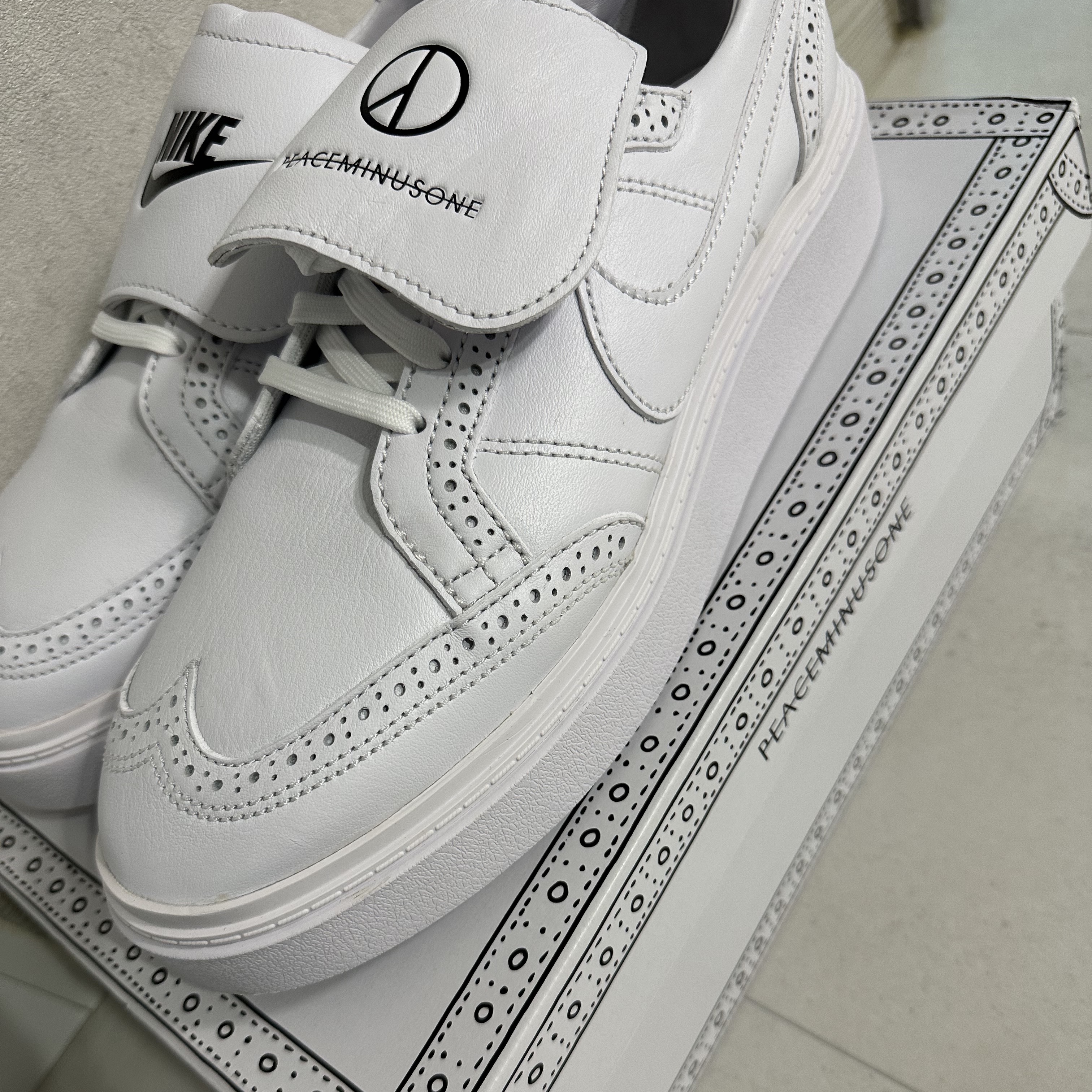 Nike x Peaceminusone Kwondo1 White 착용 스타일 - 2