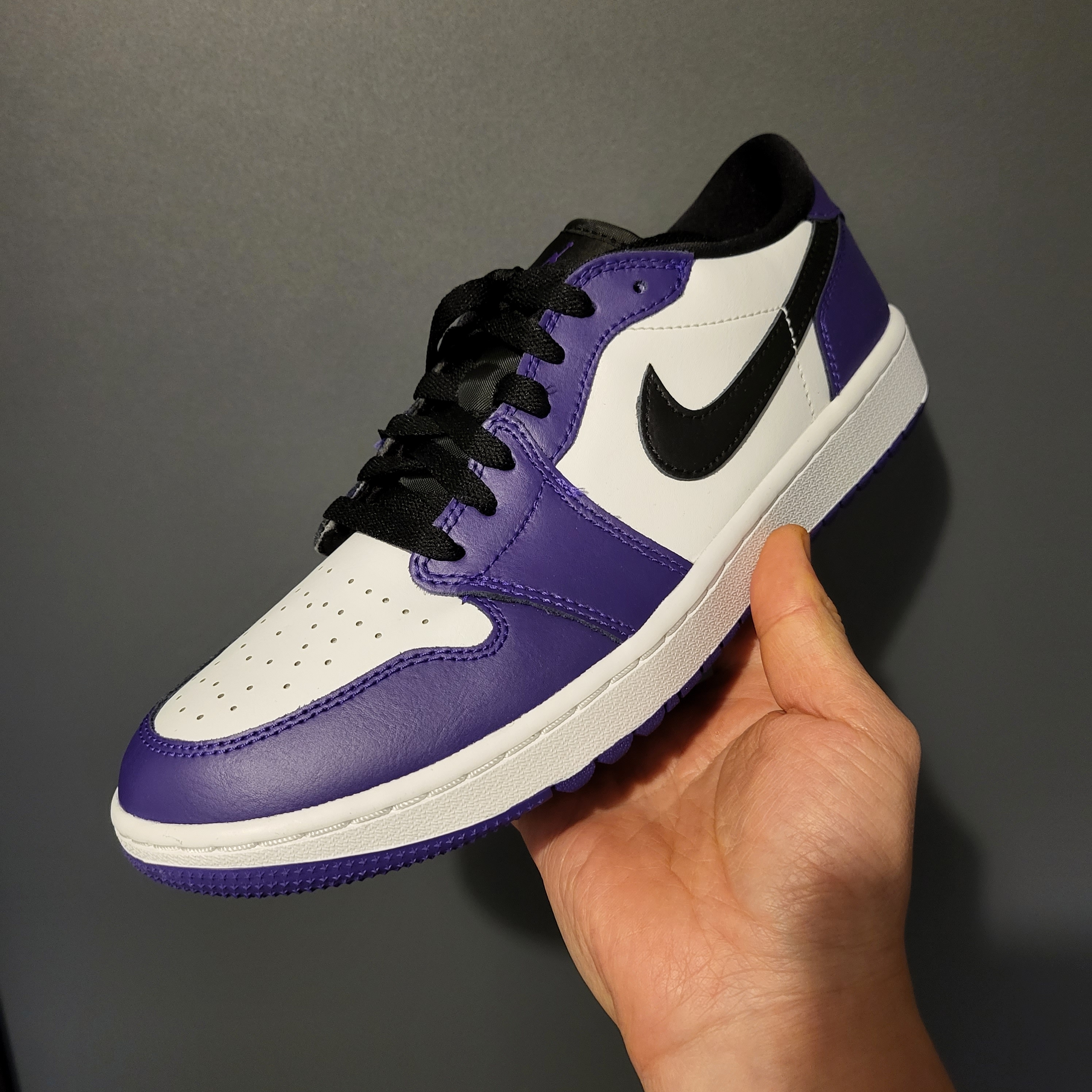 Jordan 1 Low Golf Court Purple 착용 스타일
