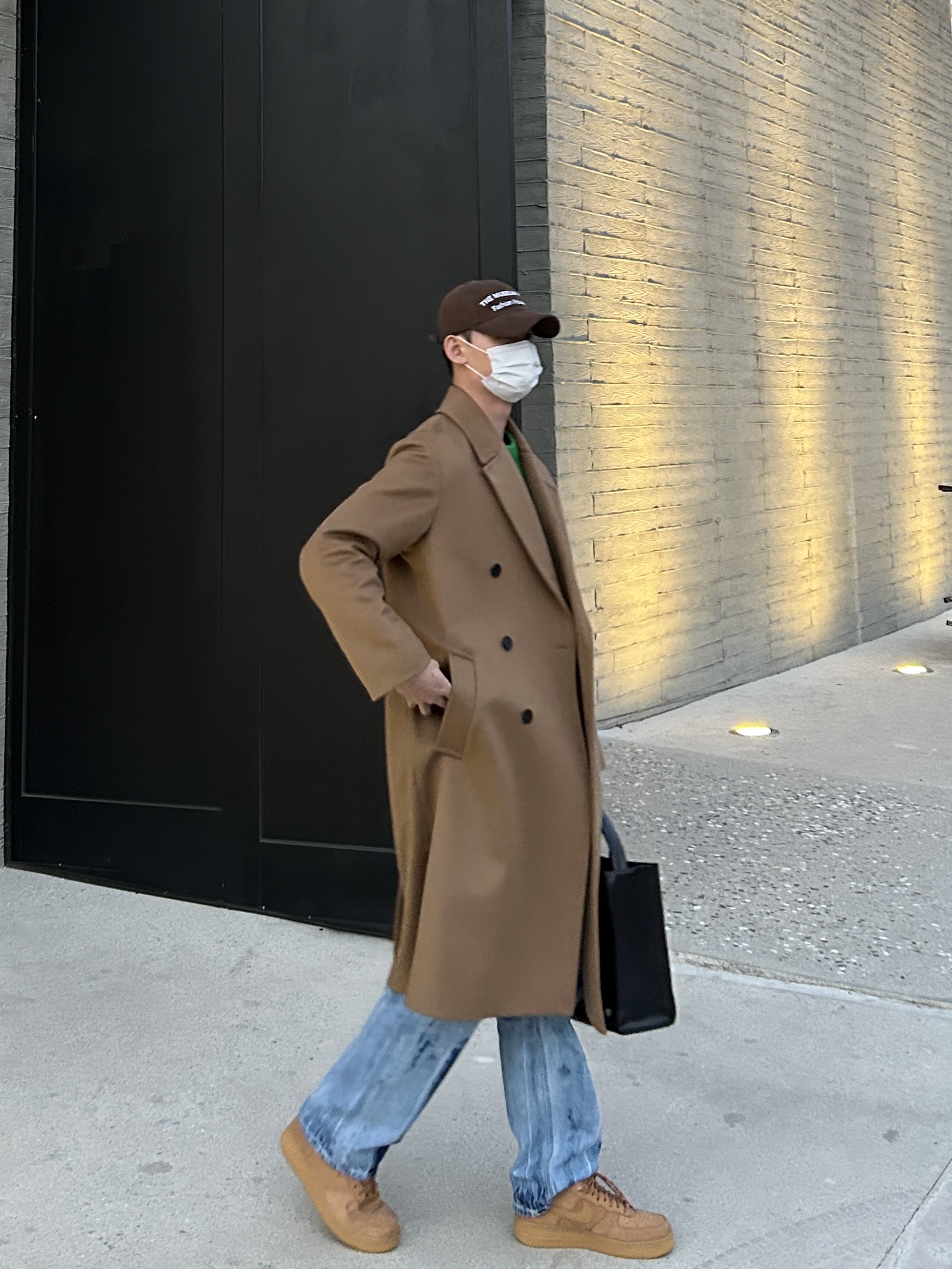 The Museum Visitor Corduroy Ball Cap Brown, Nike Air Force 1 '07 WB Flax 착용 스타일 - 3
