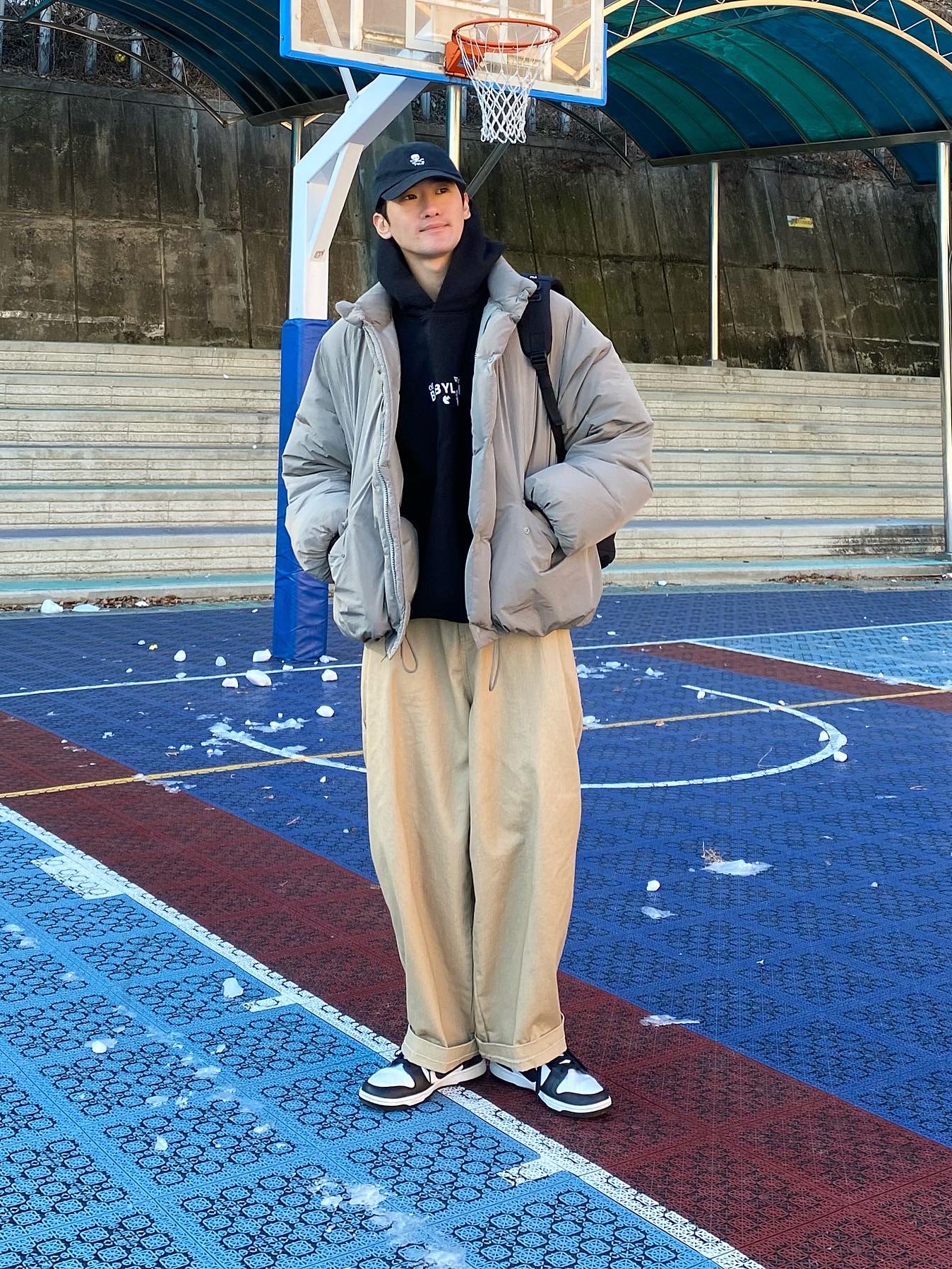 Nike Dunk Low Retro Black 착용 스타일 - 3