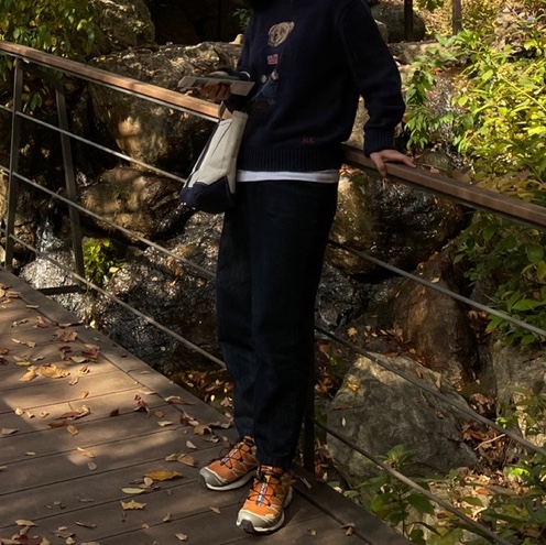 Salomon XT-6 Apricot Buff 착용 스타일 - 2